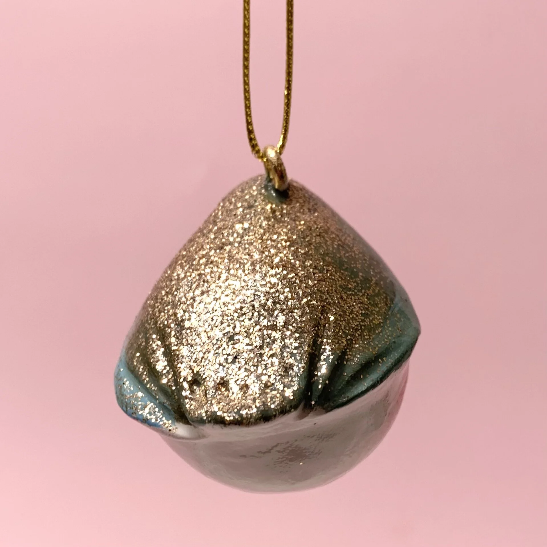 7084D2D0-EFF4-46FE-8EEF-0779DE88C3AC