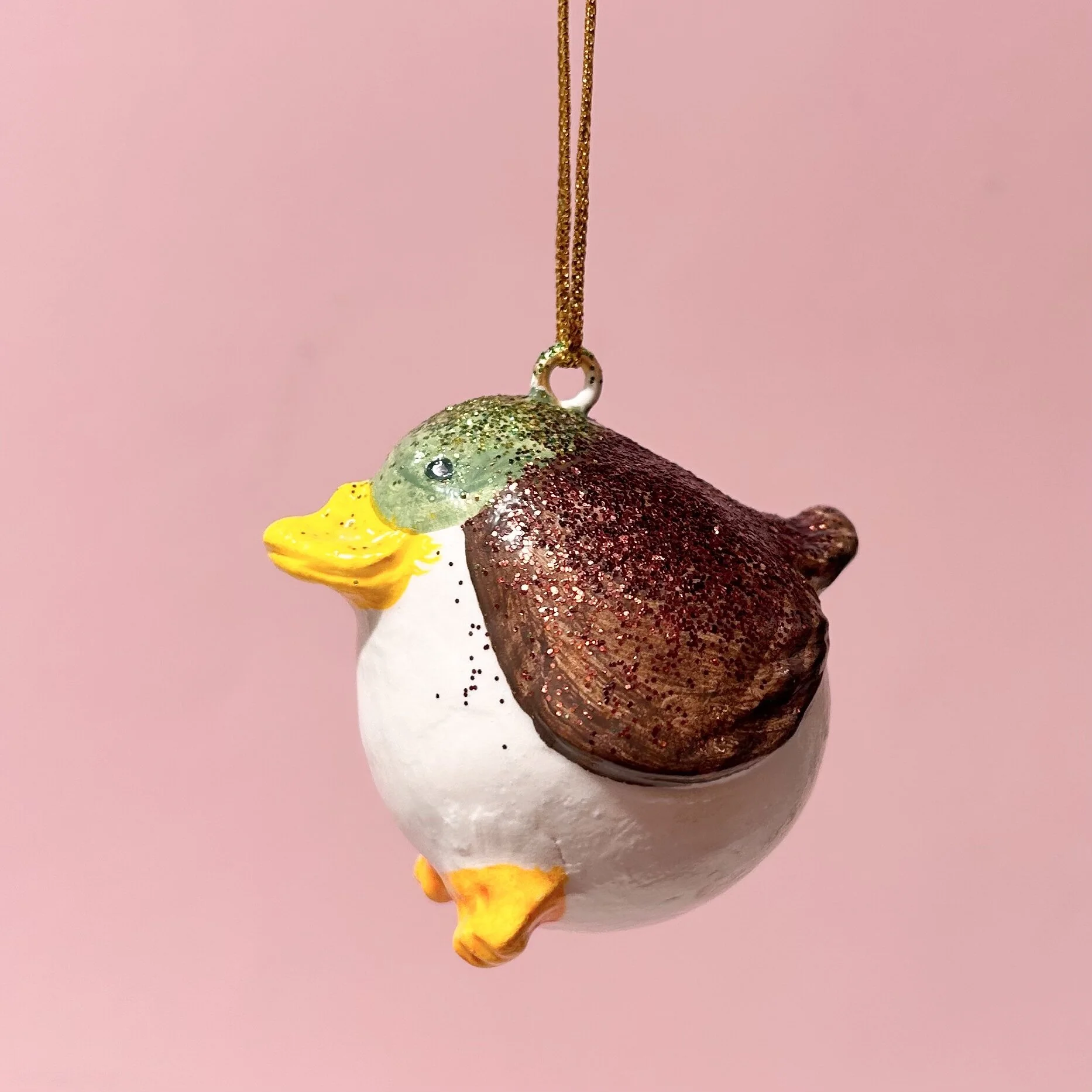 F1DDFE77-E87F-4B0C-BECA-C63F877C72F3