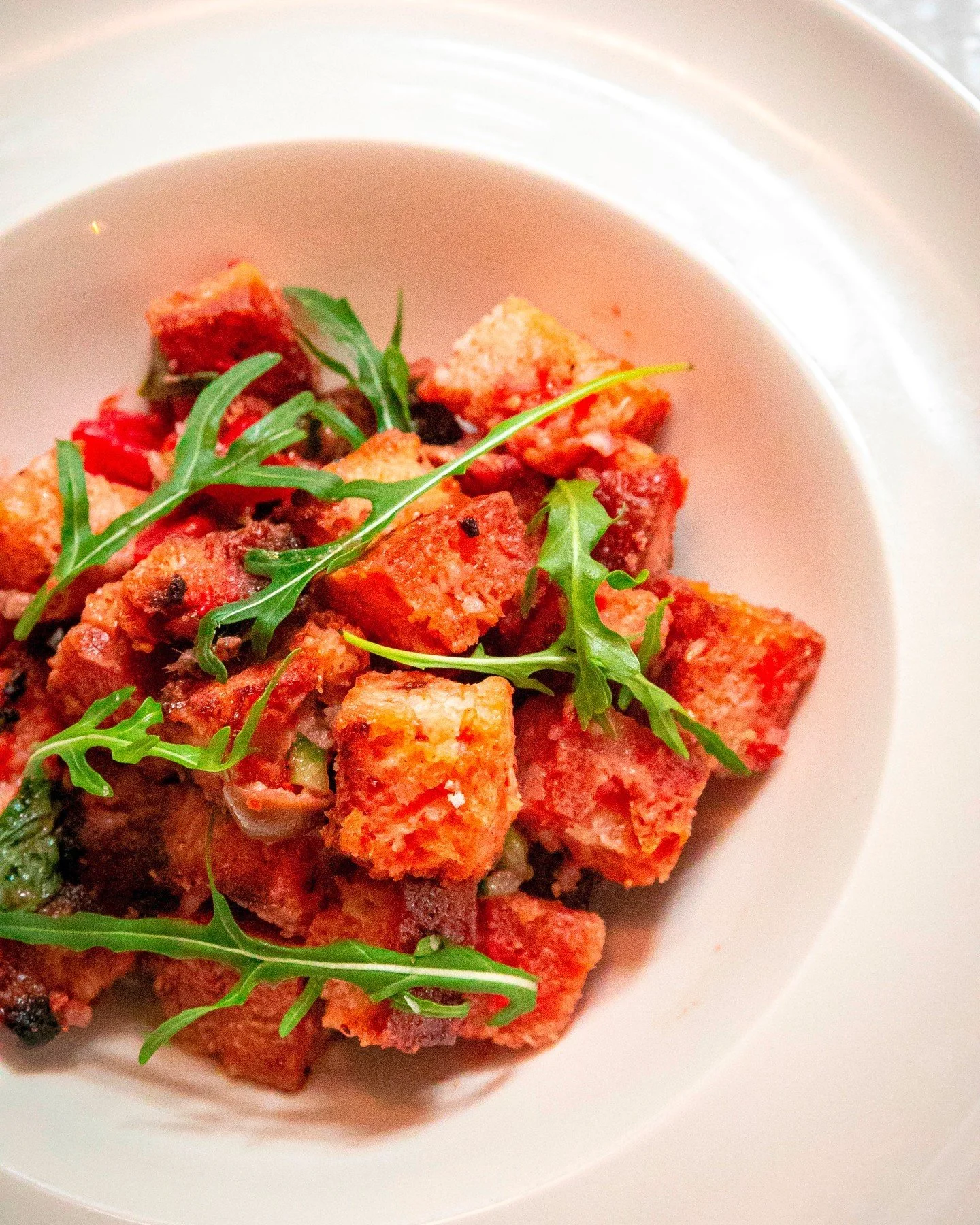 Some people meditate, others do yoga, but we say nothing beats the calming effects of a homemade dish, made with love.
No-thing!🥰
.
.
.
.
.
#italianhomerestaurant #restaurantitalian #mouthwateringflavors #toplondonrestaurants #satisfyyourcravings #