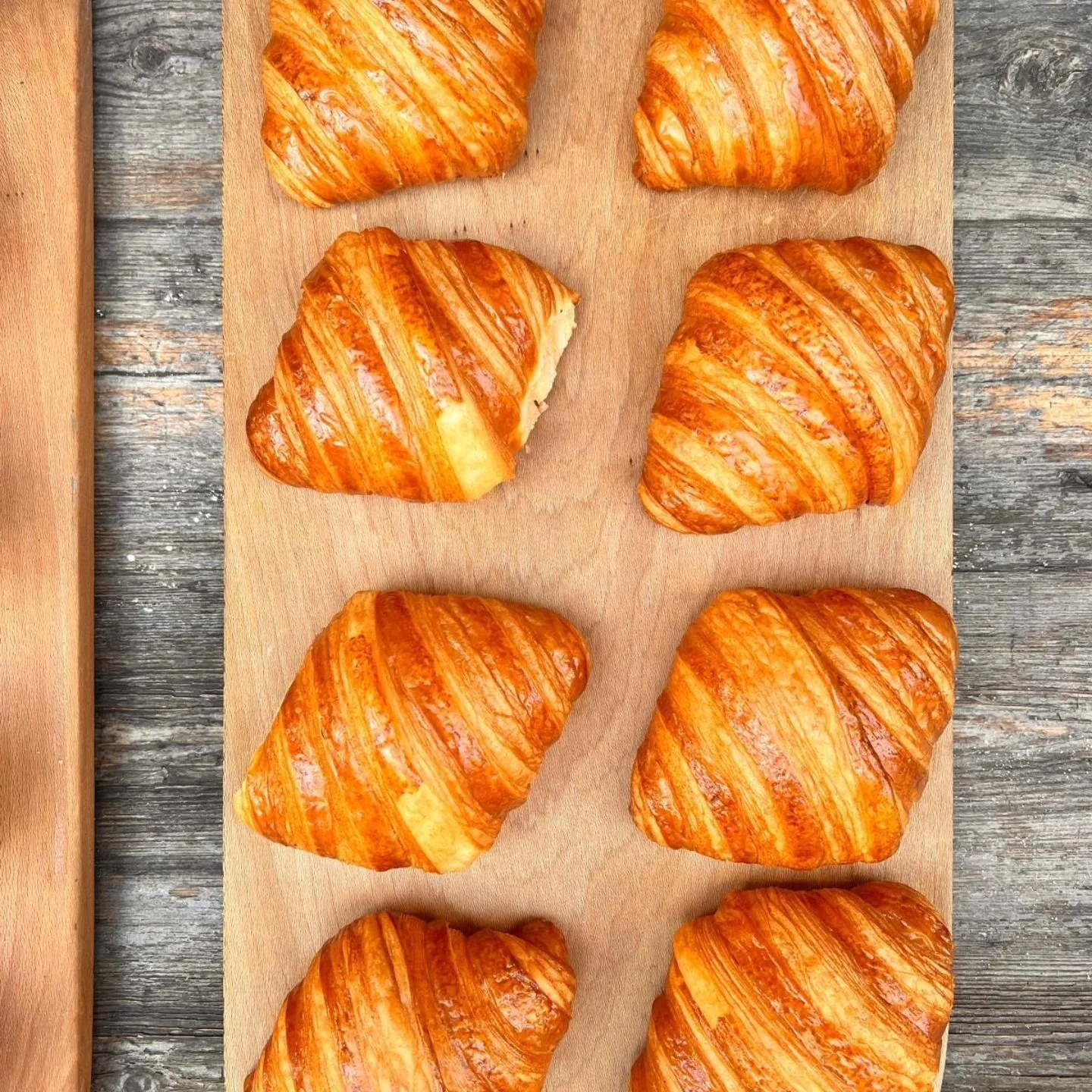 ✨ New Breakfast, New Delights! ✨
We&rsquo;re excited to announce that starting tomorrow, our restaurant will open its doors for breakfast! 🥐
From Monday to Friday, we&rsquo;ll be here at 8 AM and at 9 AM on Saturdays.
Come and ENJOY FOR FREE ONLY 