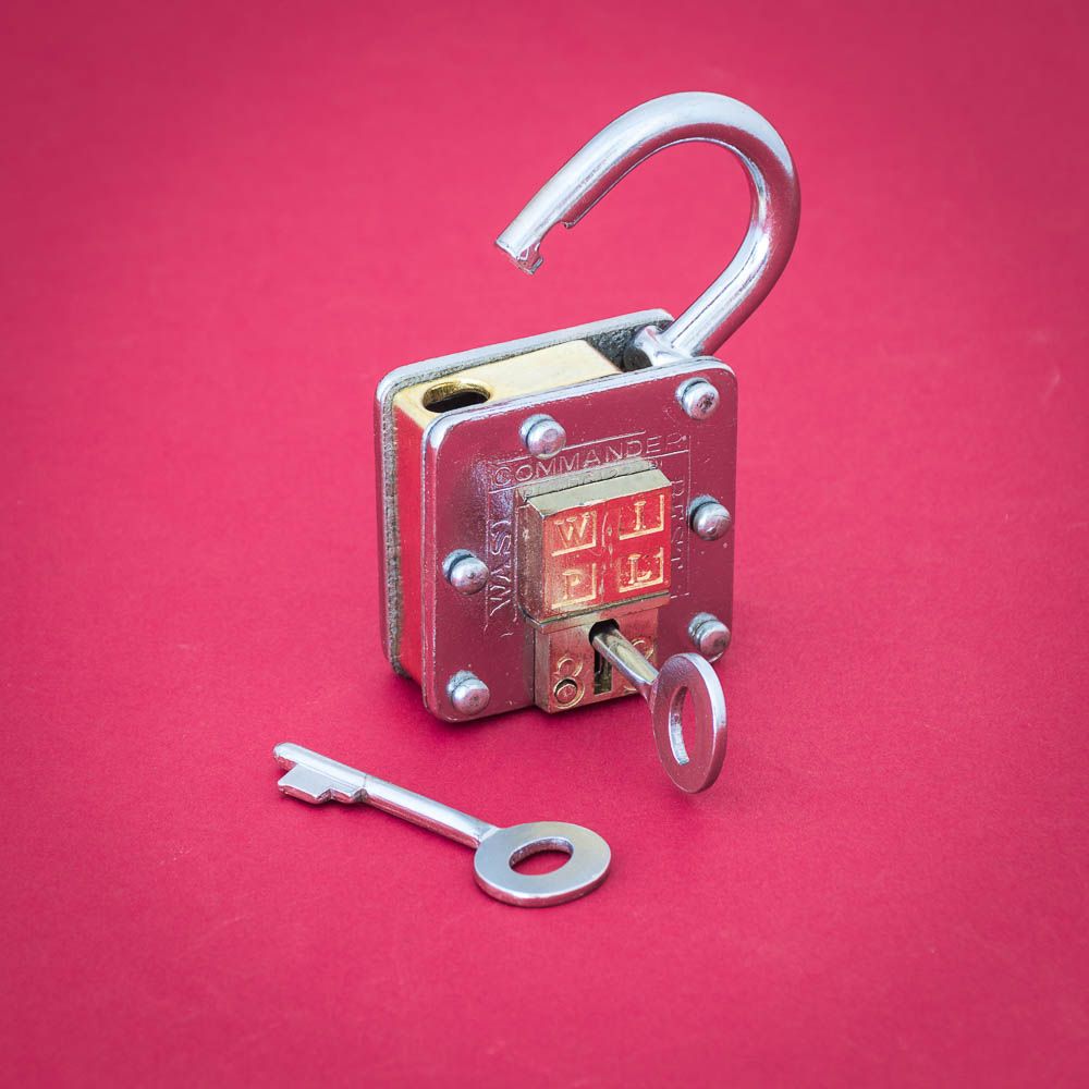 Houdini puzzle lock.jpg