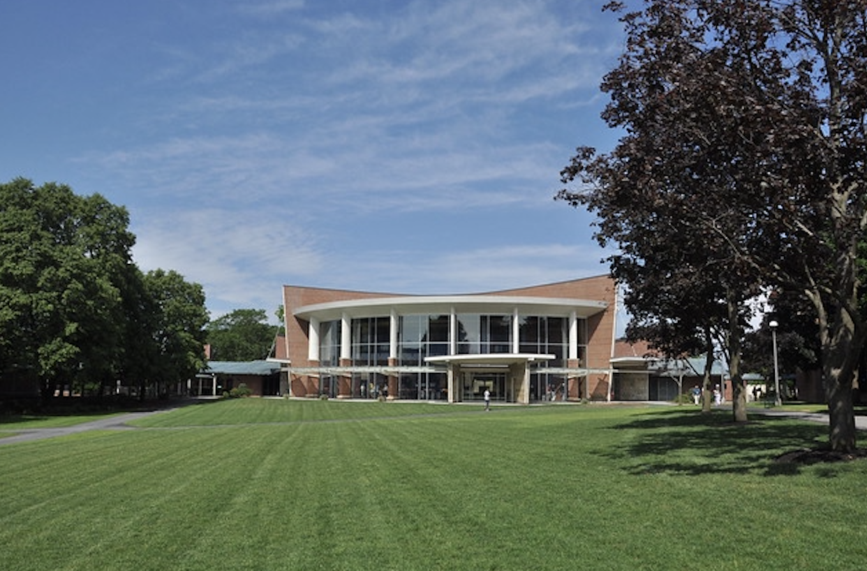 Context Behind the Senate Vote on the Committee of Institutional Accessibility