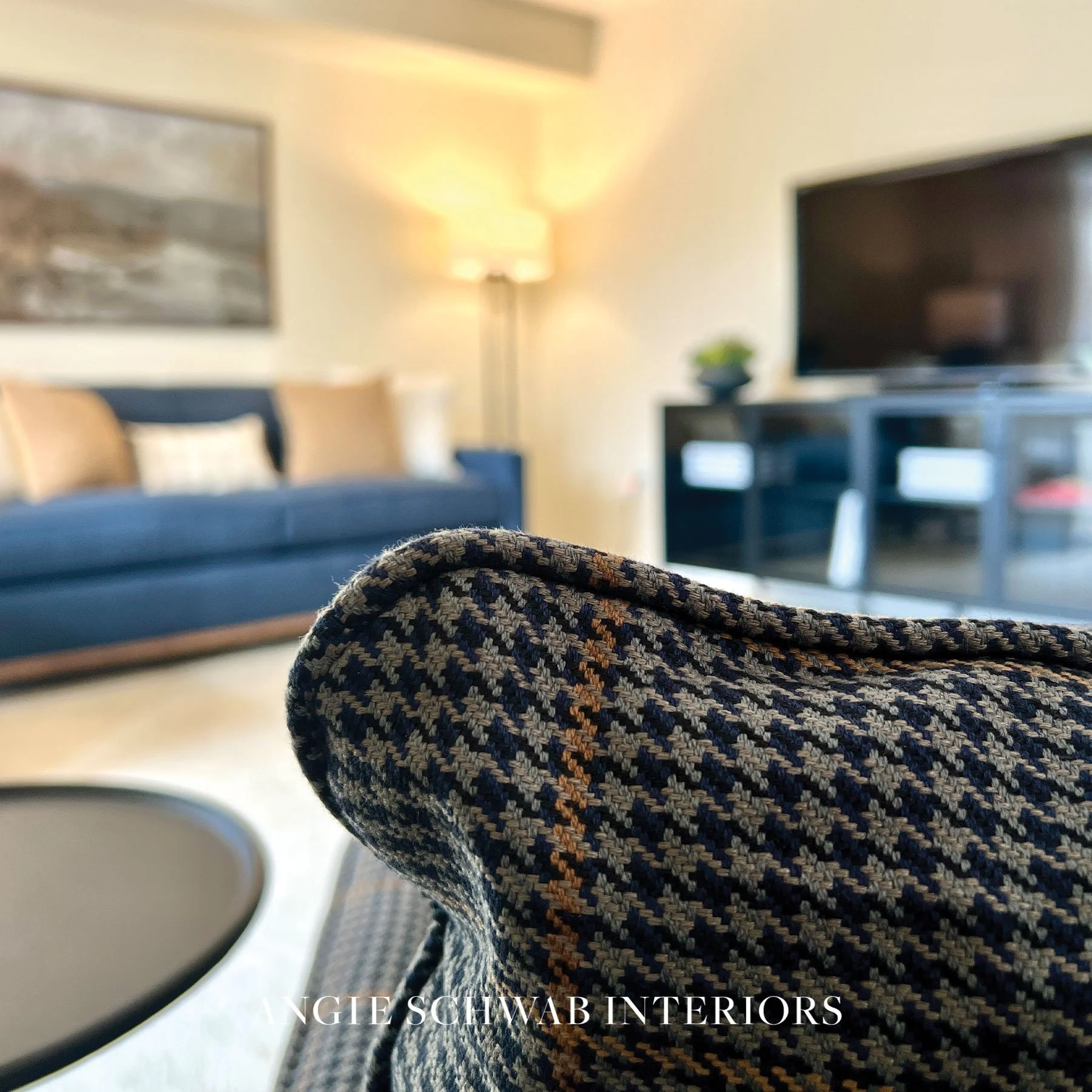 Cozy layers. Calm moments. Thoughtful design.

Interior Design | Furniture Selection | Living Room