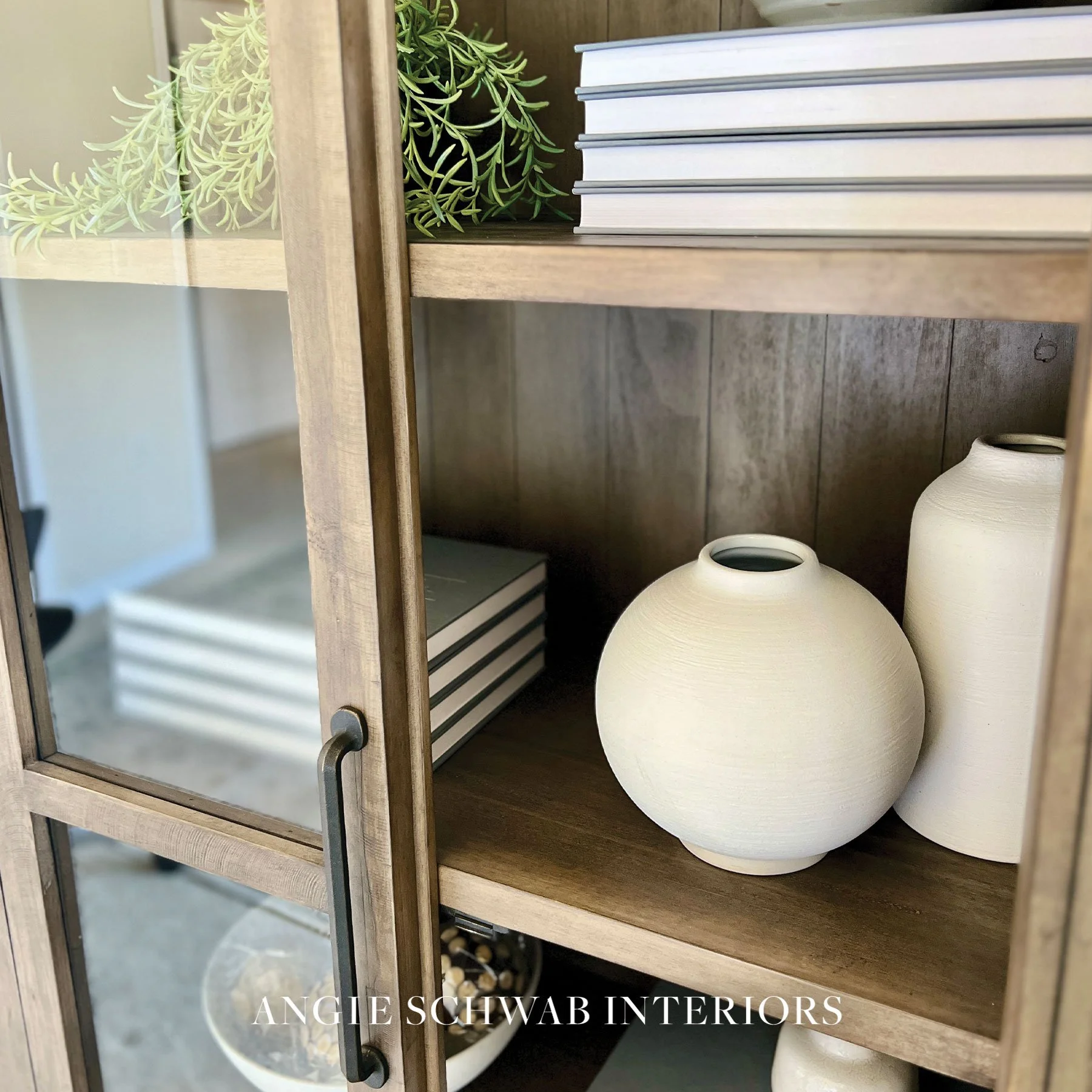 Elevated living isn&rsquo;t about more.
It&rsquo;s about choosing what&rsquo;s right.

Interior Design | Furniture Selection | Madison WI