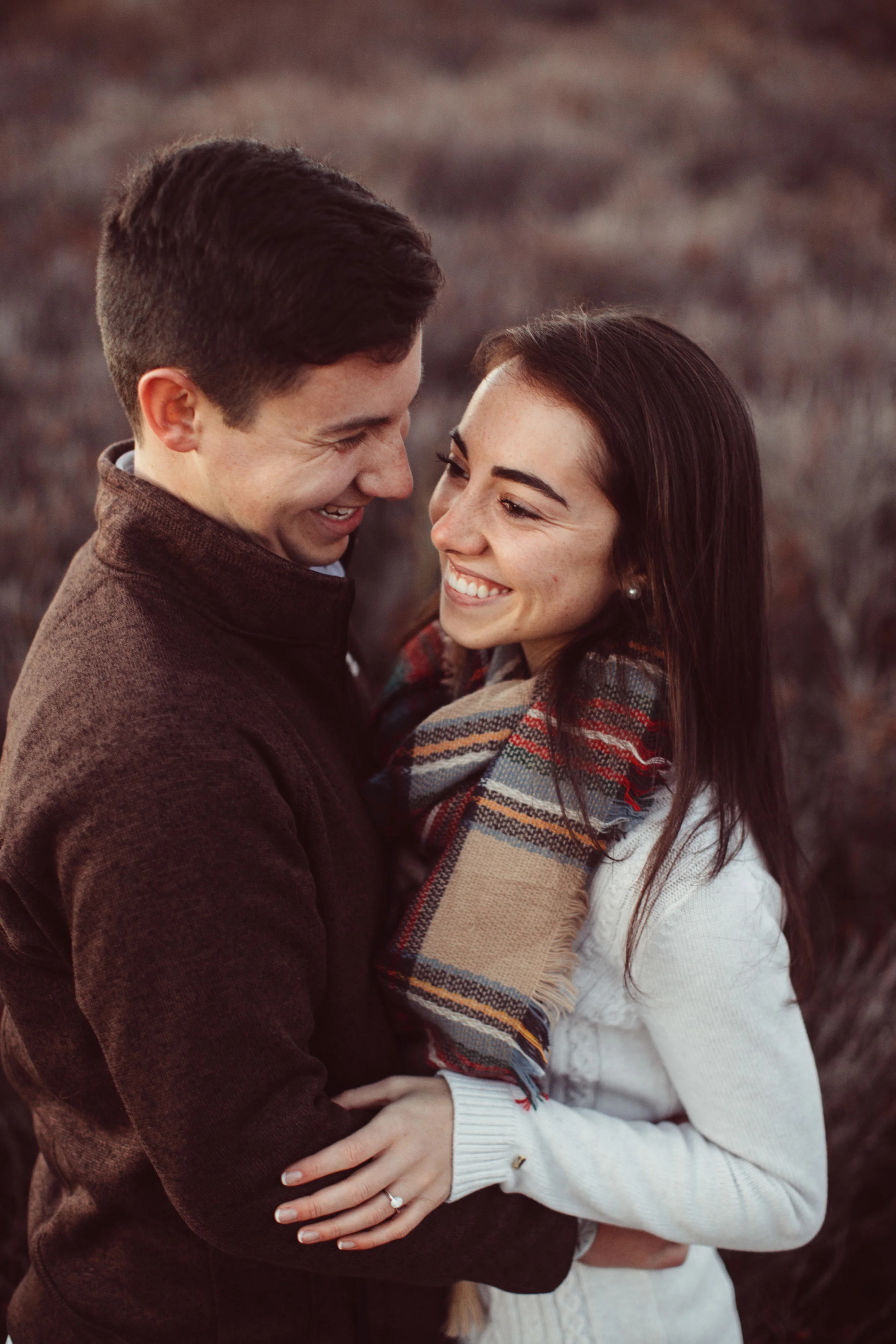 2015_Moriah_Brian_Sneak_Peak_Engagement-7581.jpg