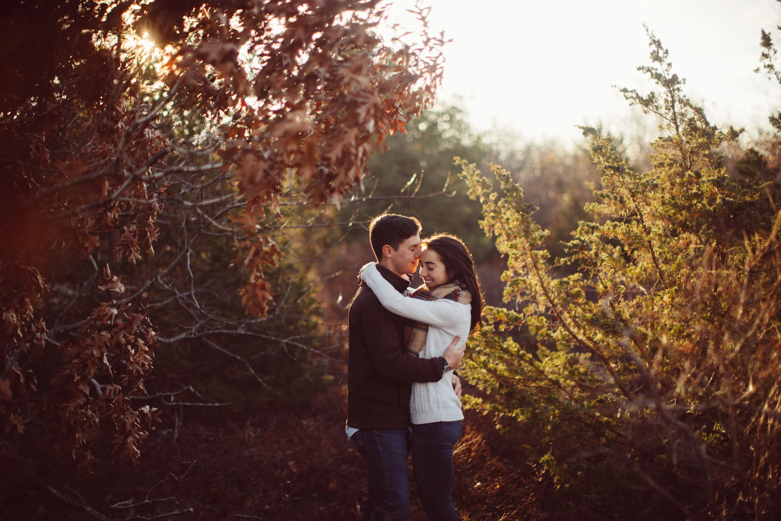 2015_Moriah_Brian_Sneak_Peak_Engagement-8449.jpg