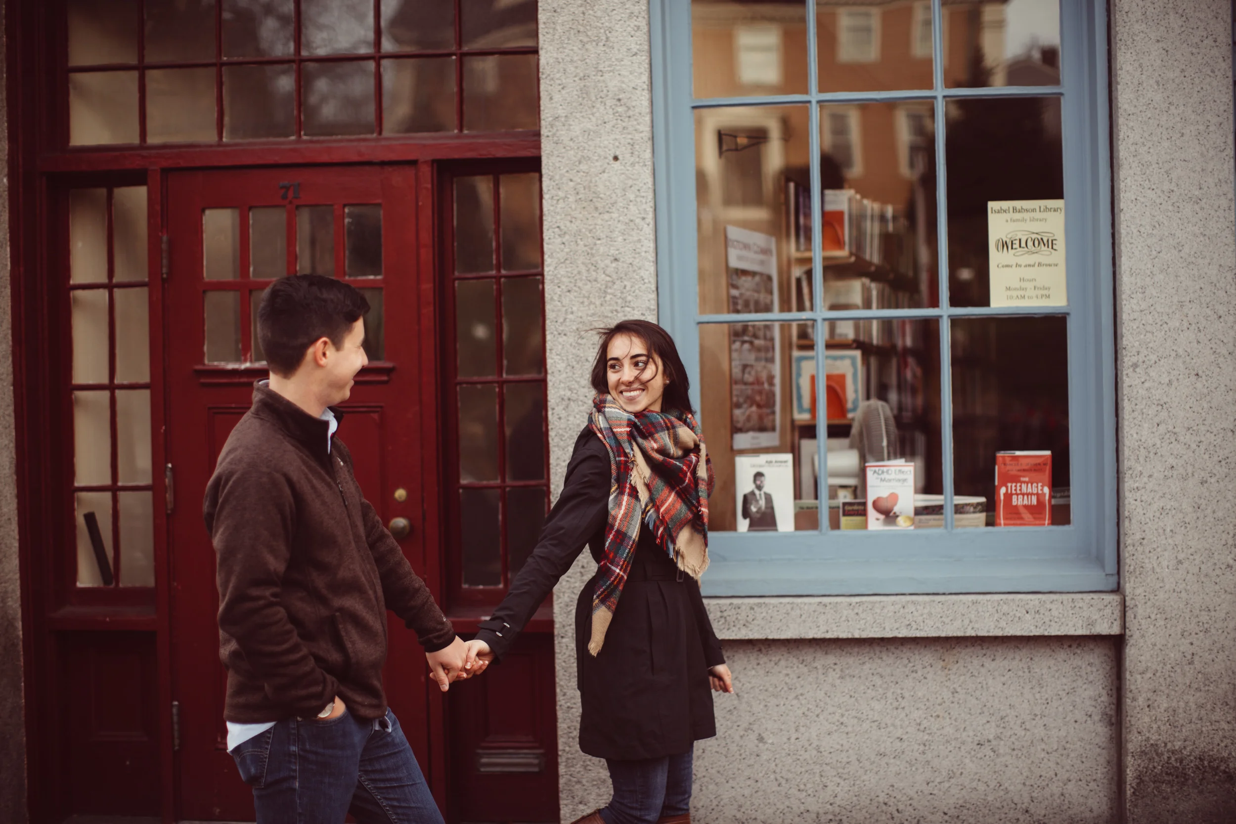 2015_Moriah_Brian_Sneak_Peak_Engagement-8673.jpg