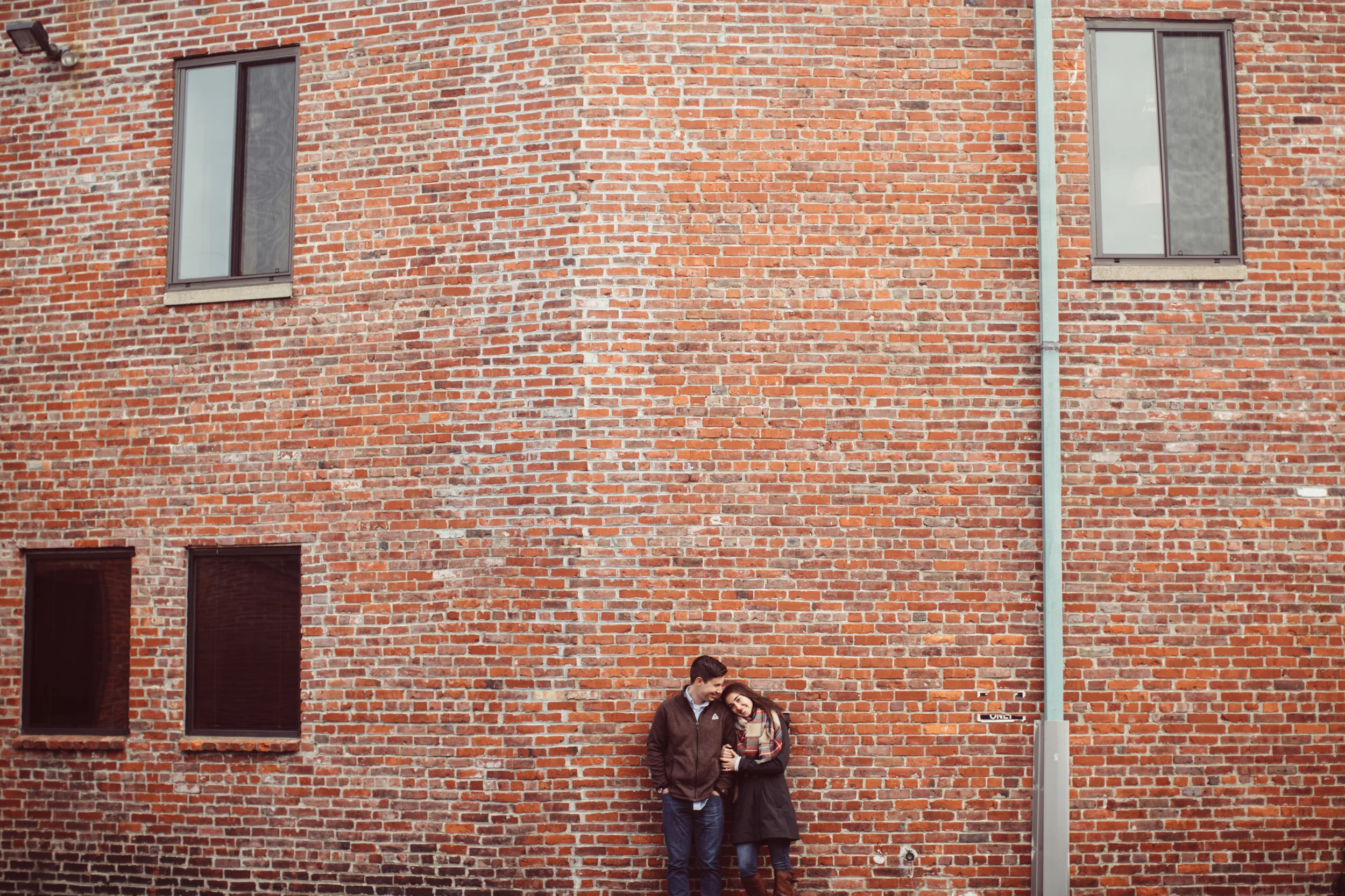 2015_Moriah_Brian_Sneak_Peak_Engagement-8619.jpg