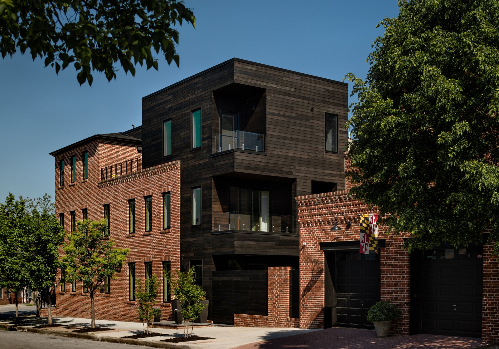  Taphouse Modern Home | Baltimore, MD | Ash Cladding 