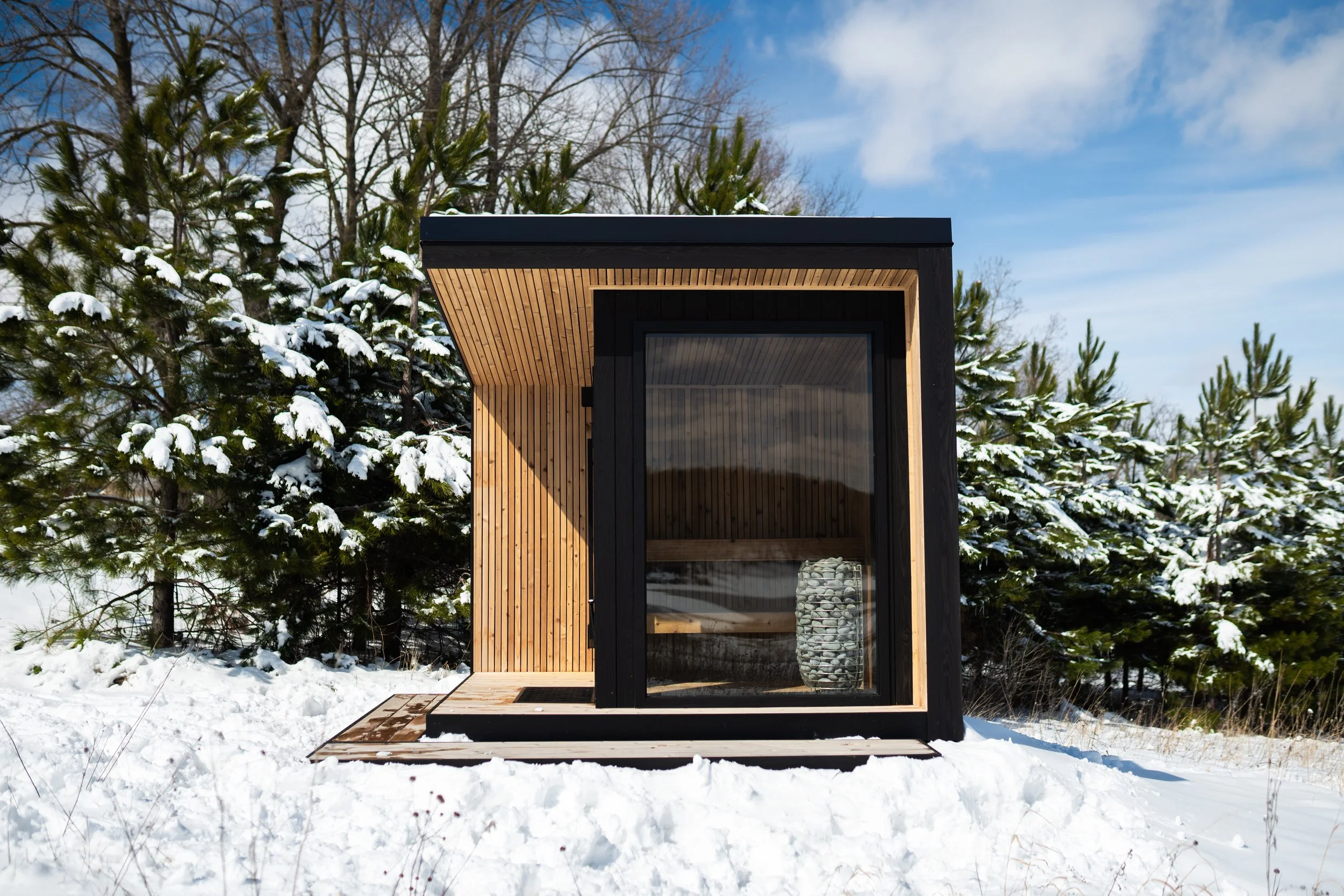 C+S Nordlys Lodging Winter-36.jpg