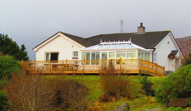 Kinnoull, Scott Road, Tarbert, Isle of Harris, HS3 3DL