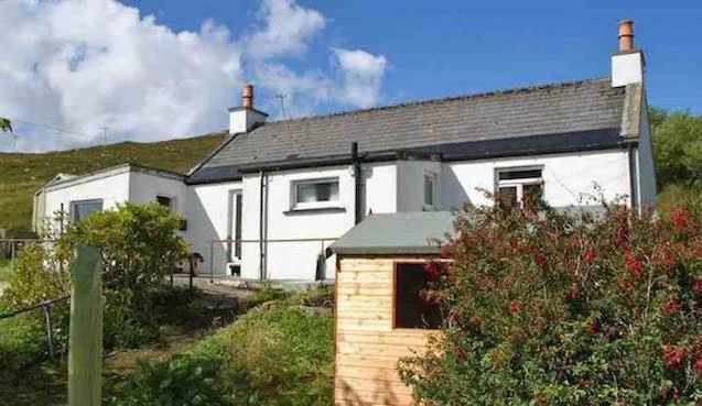 Greenbank, Bunavoneader, Isle of Harris, HS3 3AL