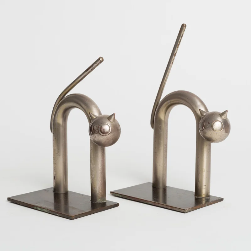 Von Nessen Cat Bookends