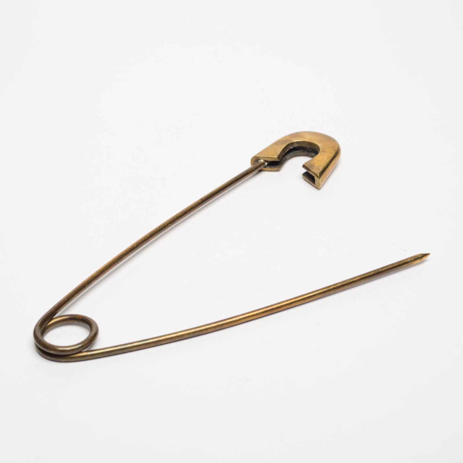 Aubock Safety Pin
