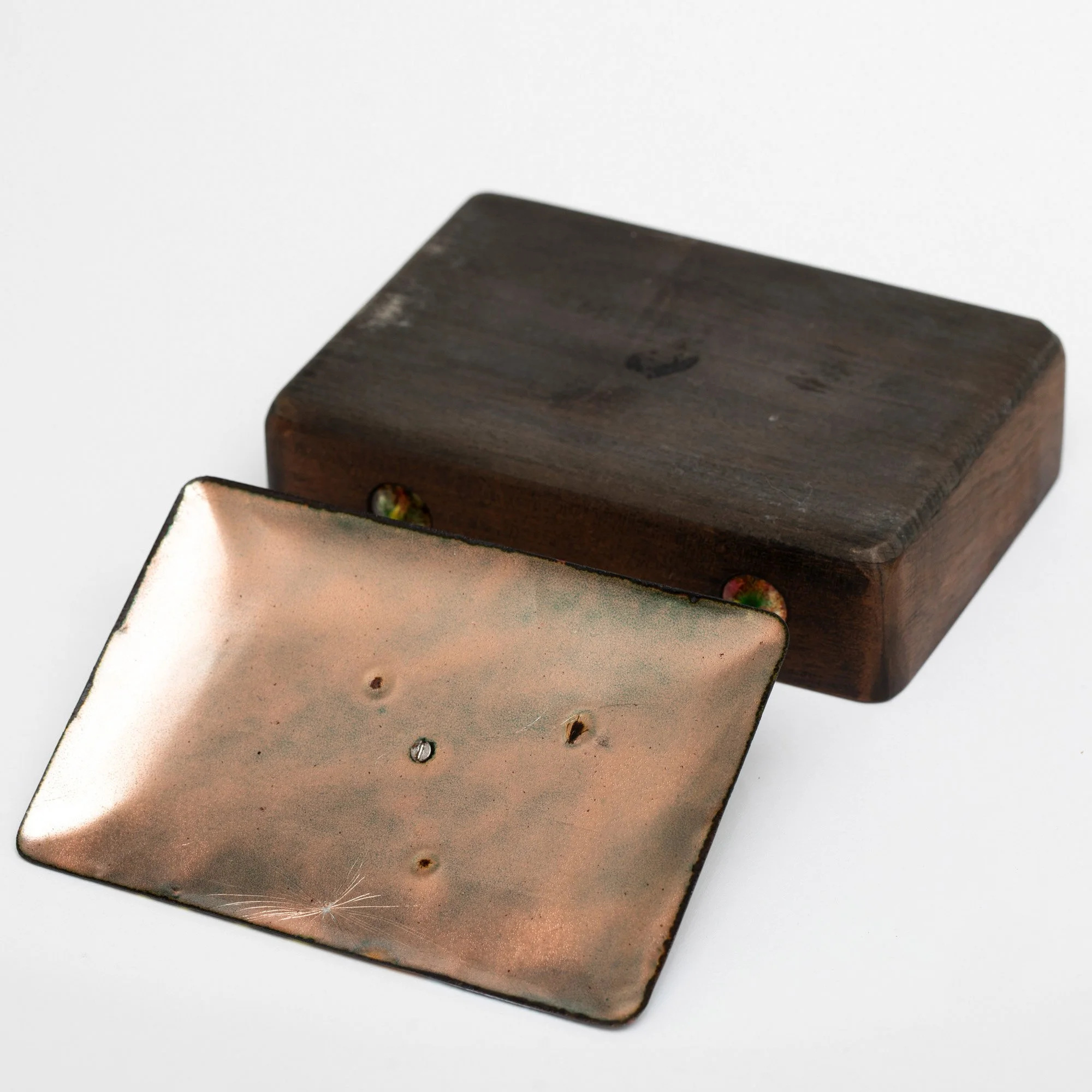 Capo Enamel Box Bottom.jpg