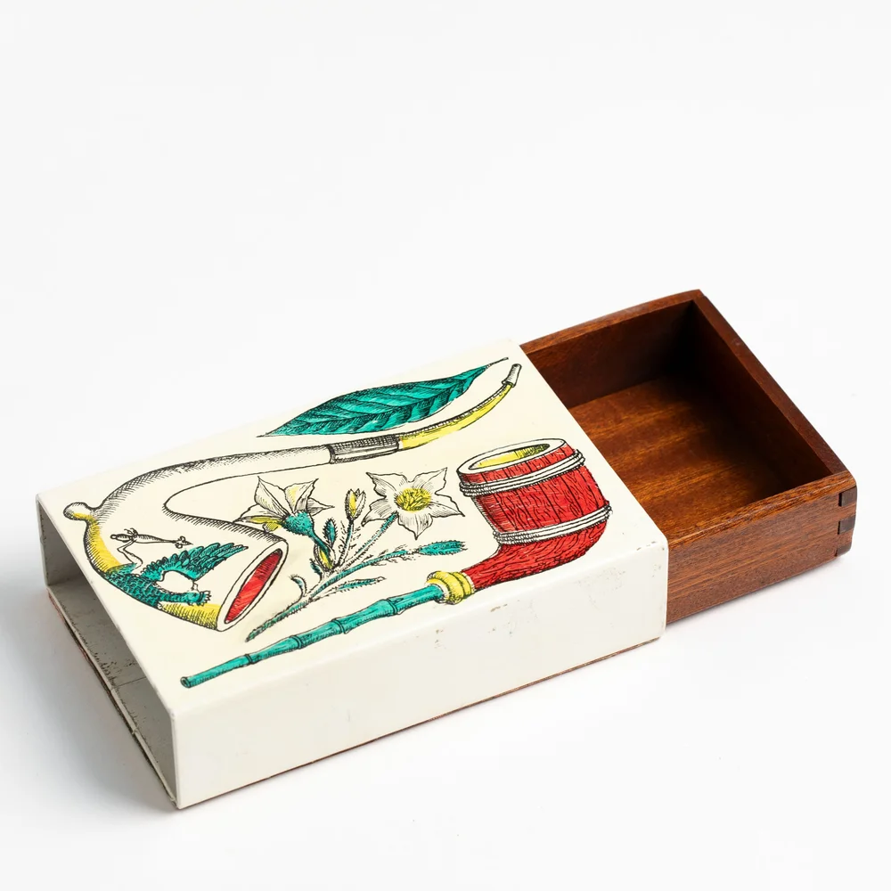 Fornasetti+Pipe+Box+Open.jpg?  
