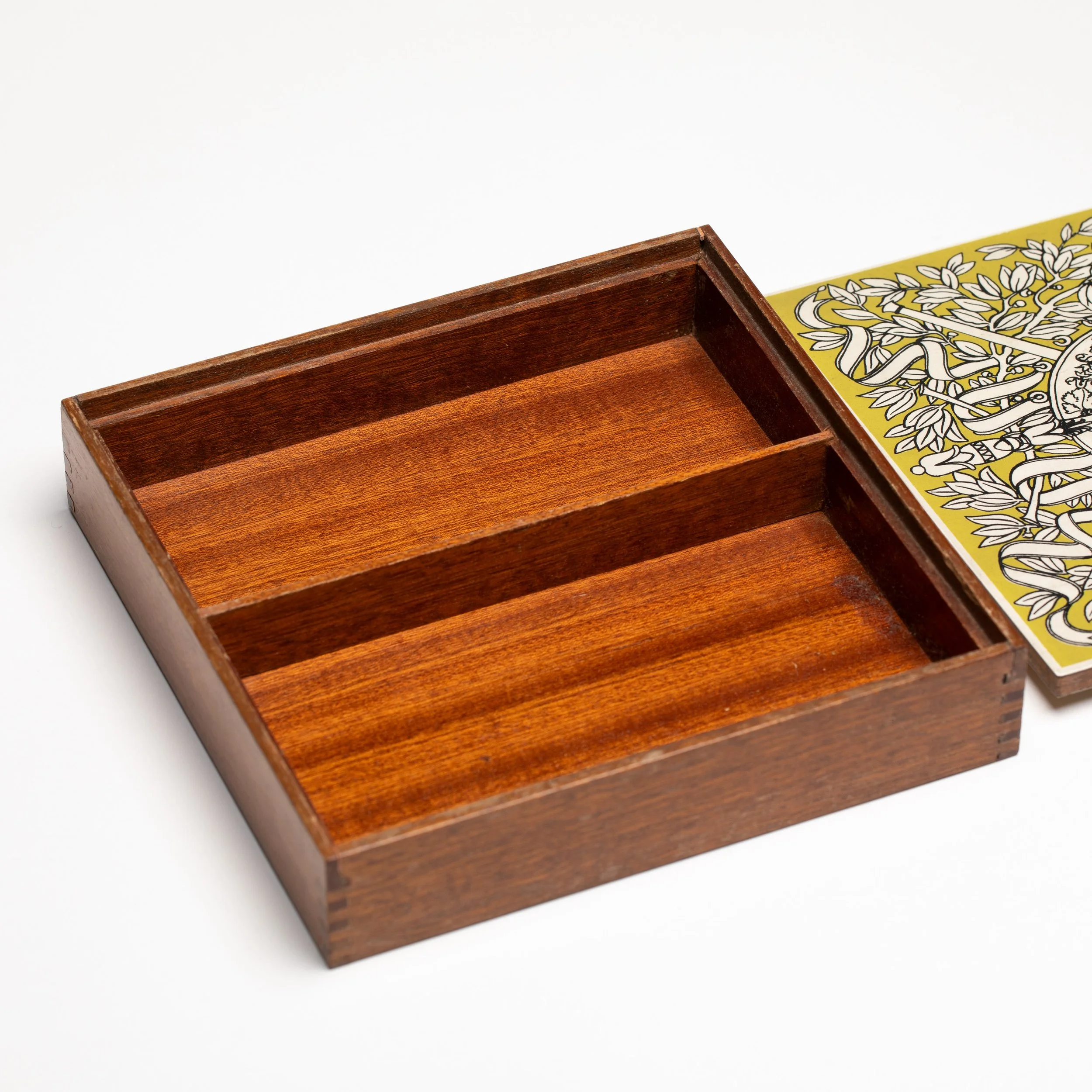 Fornasetti Strumenti Musicali Box Open.jpg