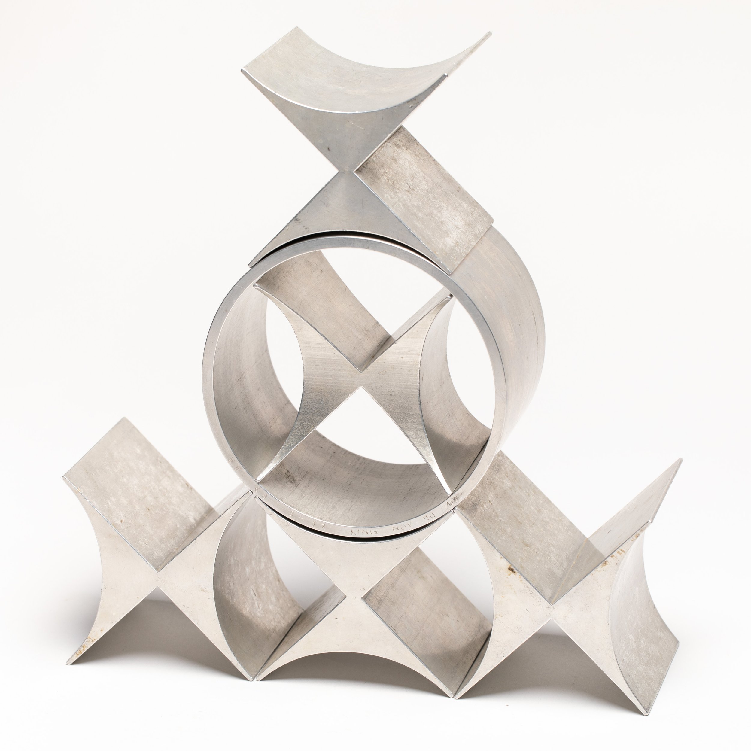 Gutmann King Nova Sculpture