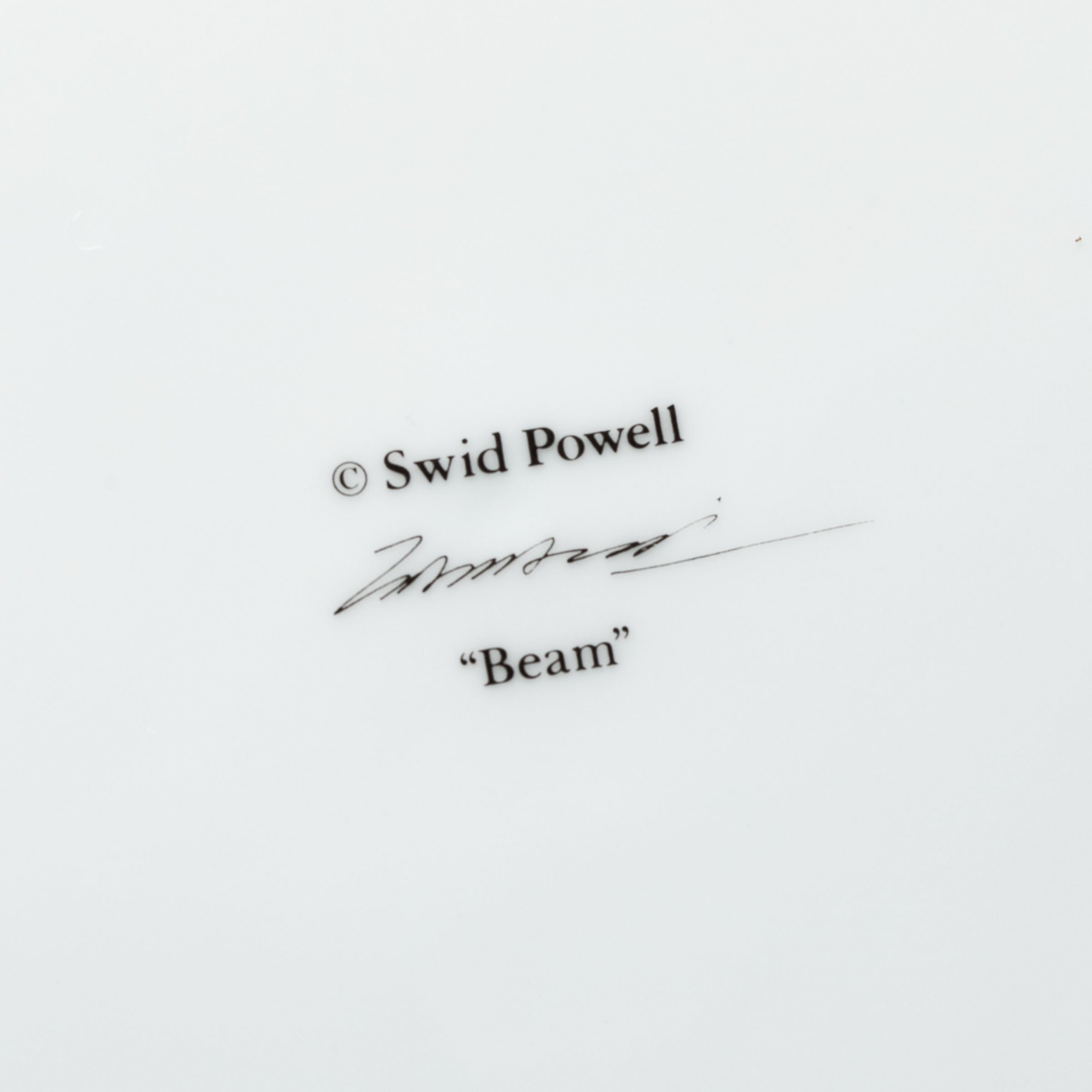 Zaha Hadid Swid Powell Beam Charger