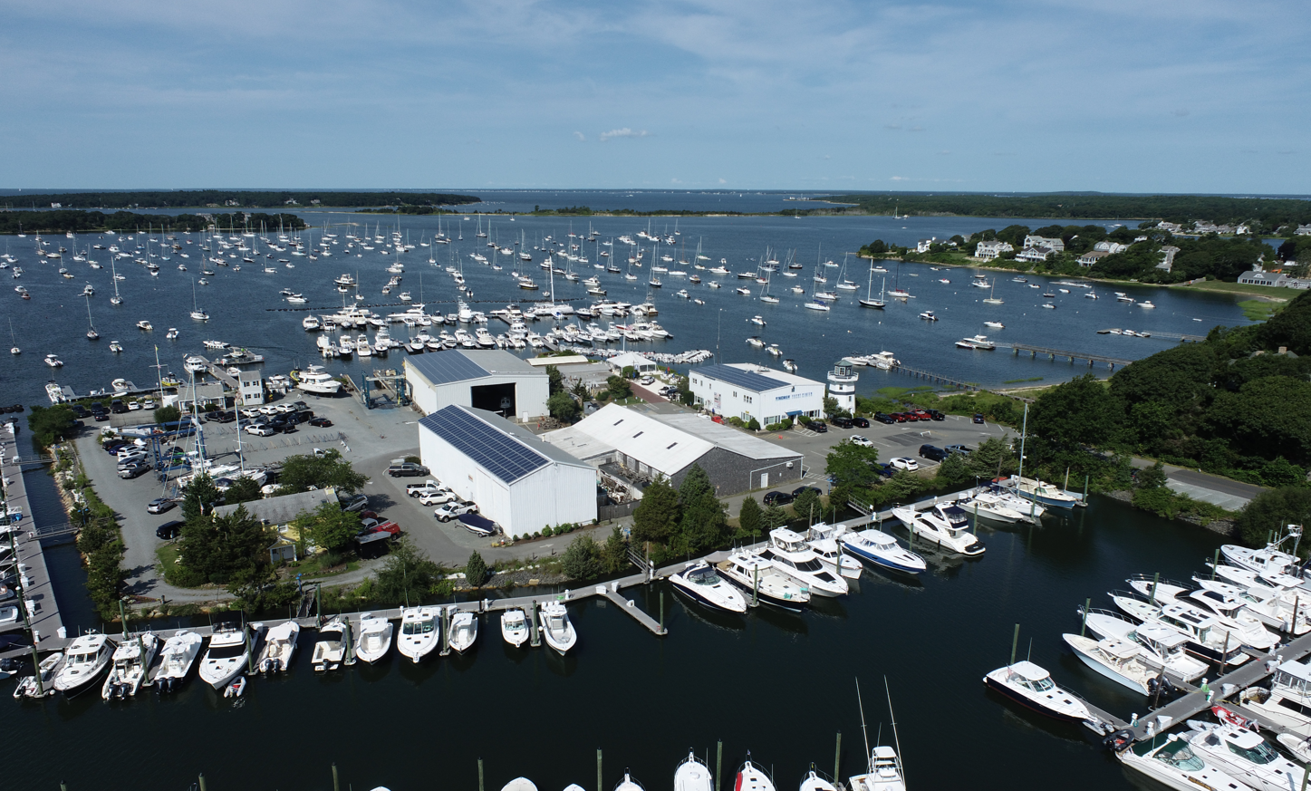 Kingsman Yacht Center