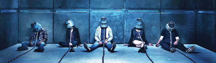 The unwilling players in "Jigsaw's" new game await their fate.