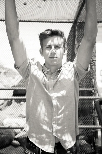 joshLOW-1.jpg