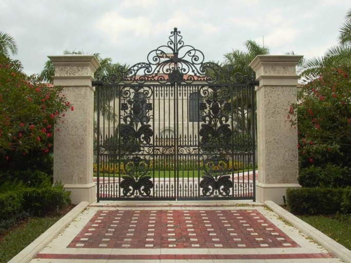 Cast Gate