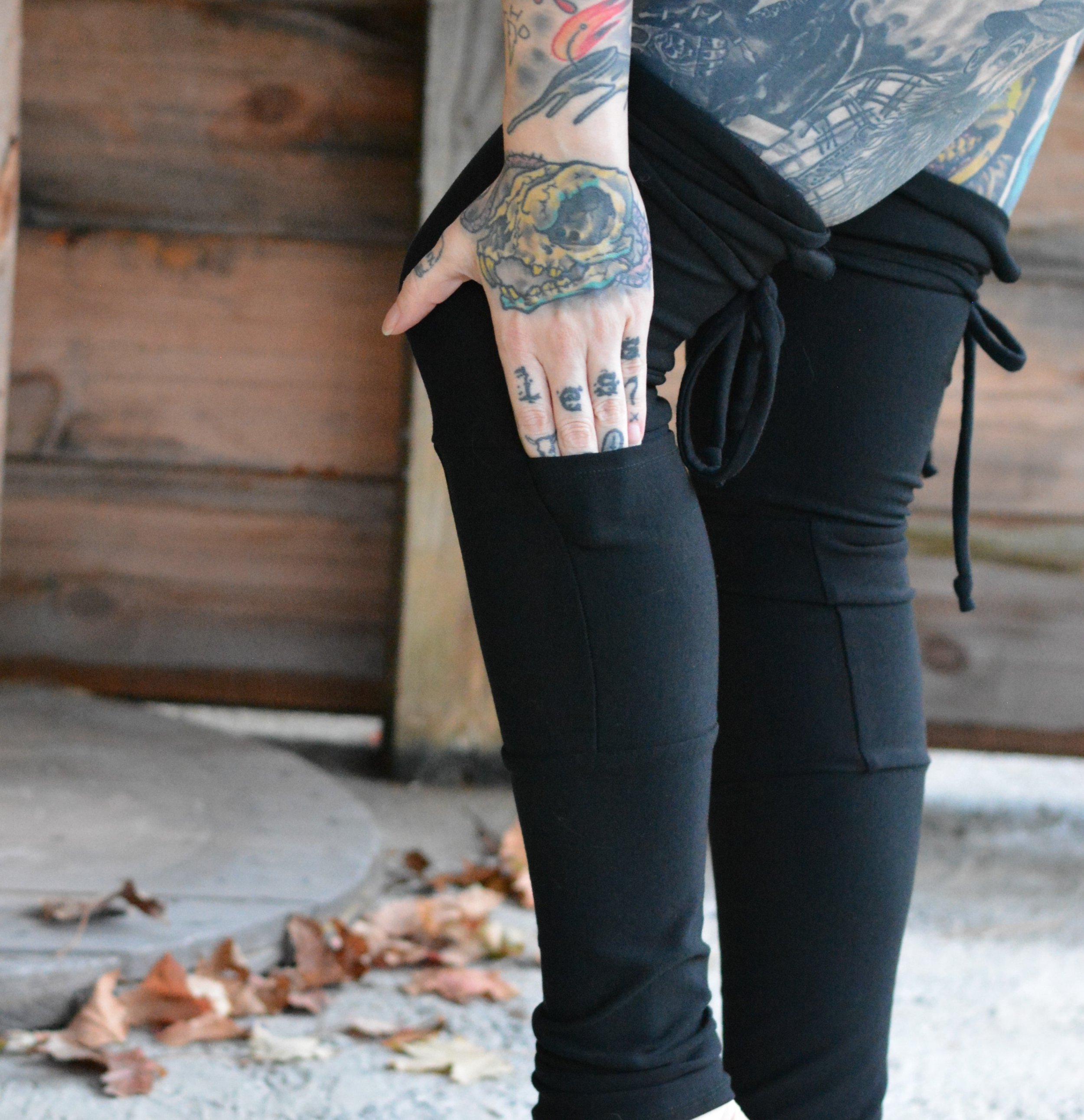 blk thigh high fl 2.JPG