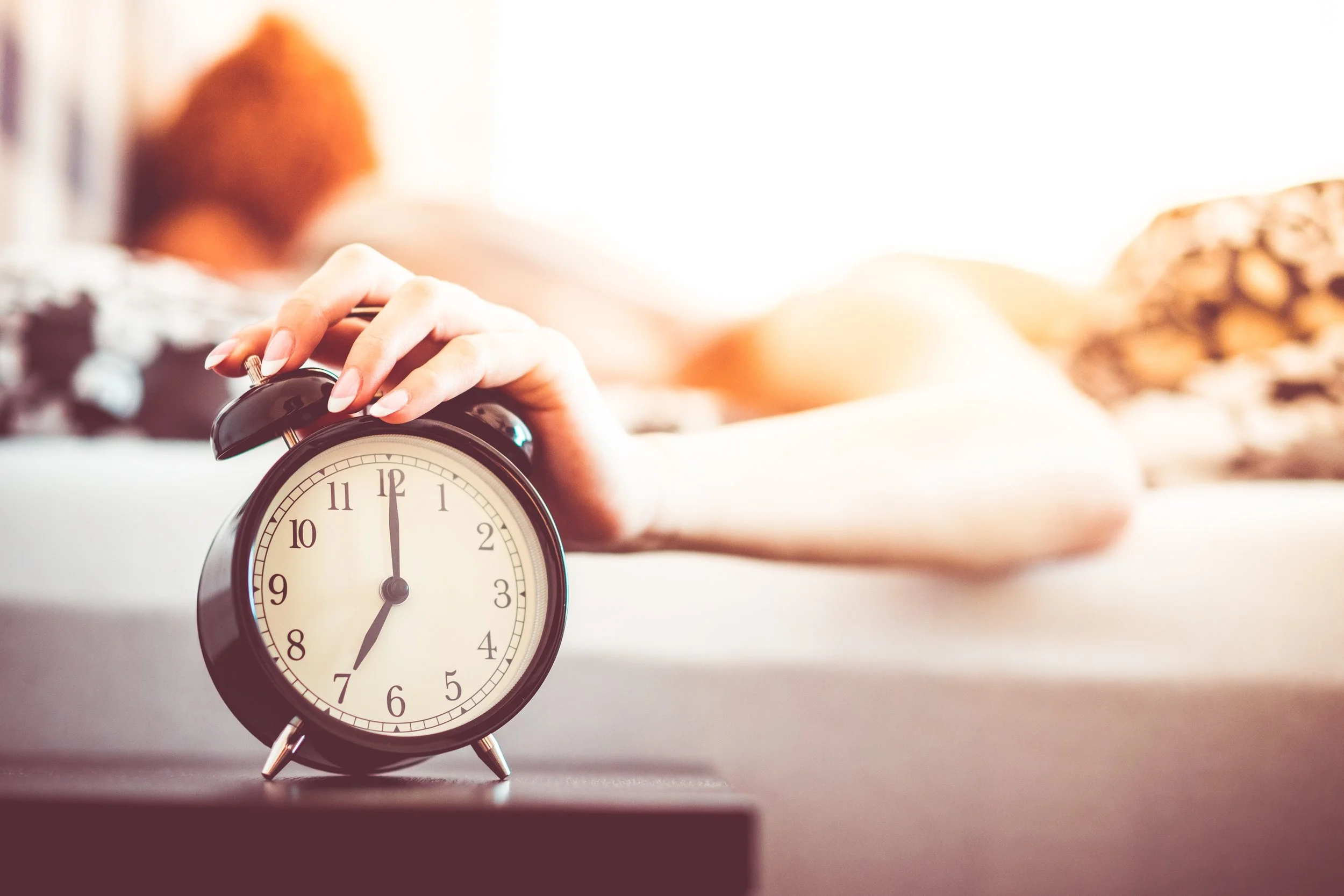 15 minutes and 5 tasks a day = more productive & happier. Photo Credit: PicJumbo.
