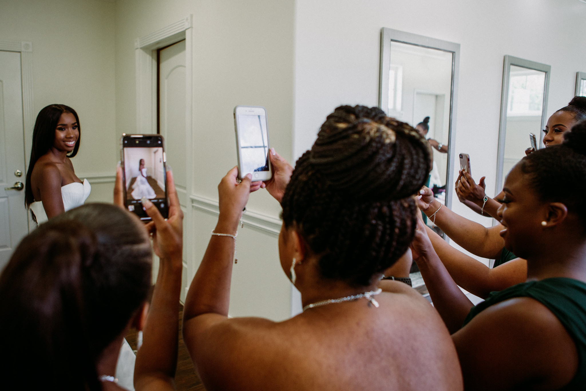 Bridal preparations, bride getting ready. Wedding at Ashton Gardens West (Houston, TX)