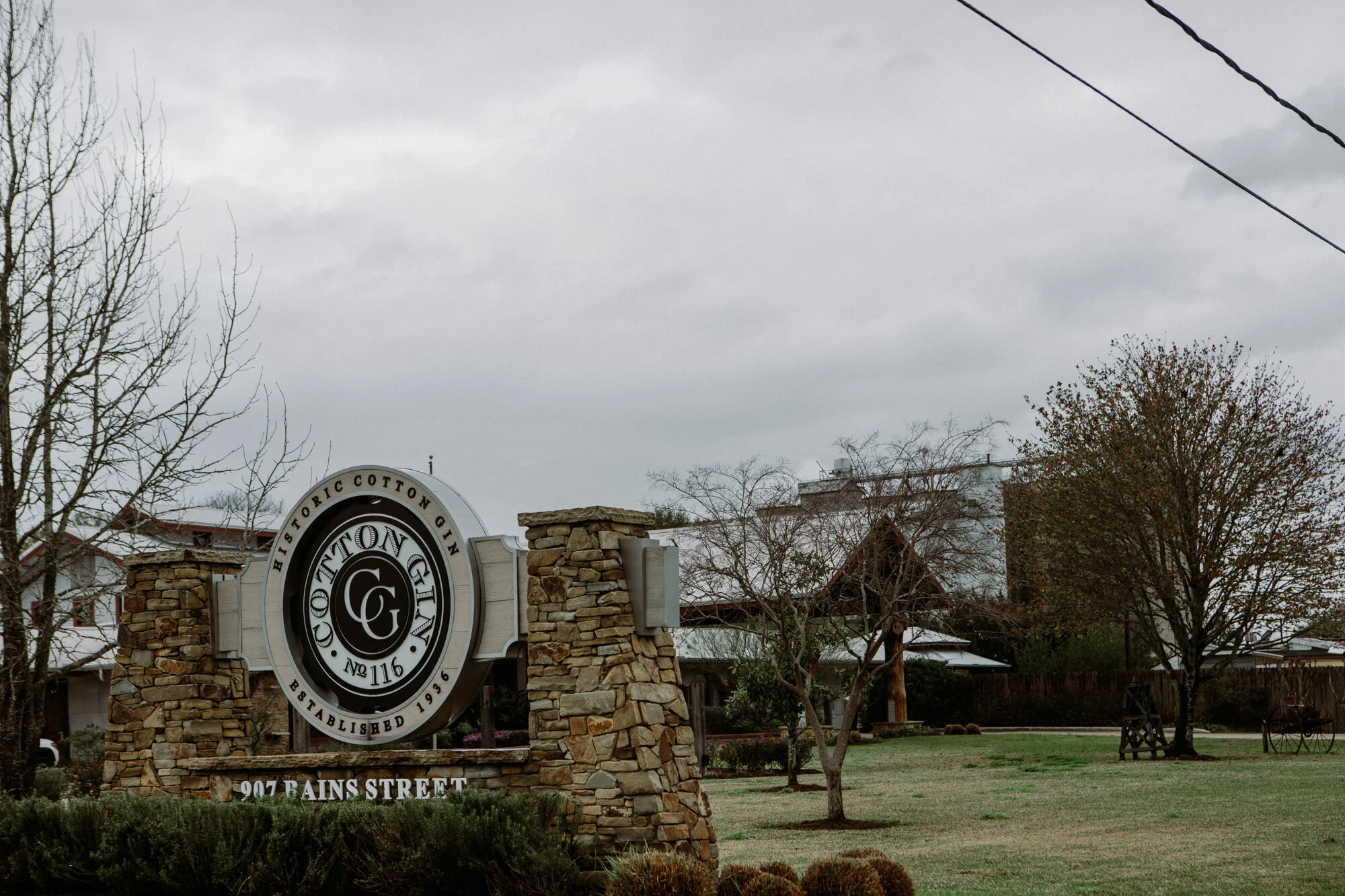 Wedding at Cotton Gin No 116 in Brookshire, TXReal Weddings Giverny
