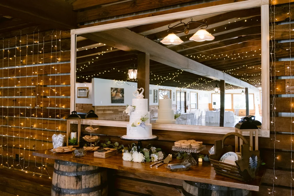 Giverny-Houston-Wedding-Photographer-AmberJeremy-Circle-of-Seven-Ranch-_0012.jpg