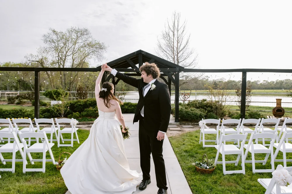 Giverny-Houston-Wedding-Photographer-AmberJeremy-Circle-of-Seven-Ranch-_0084.jpg