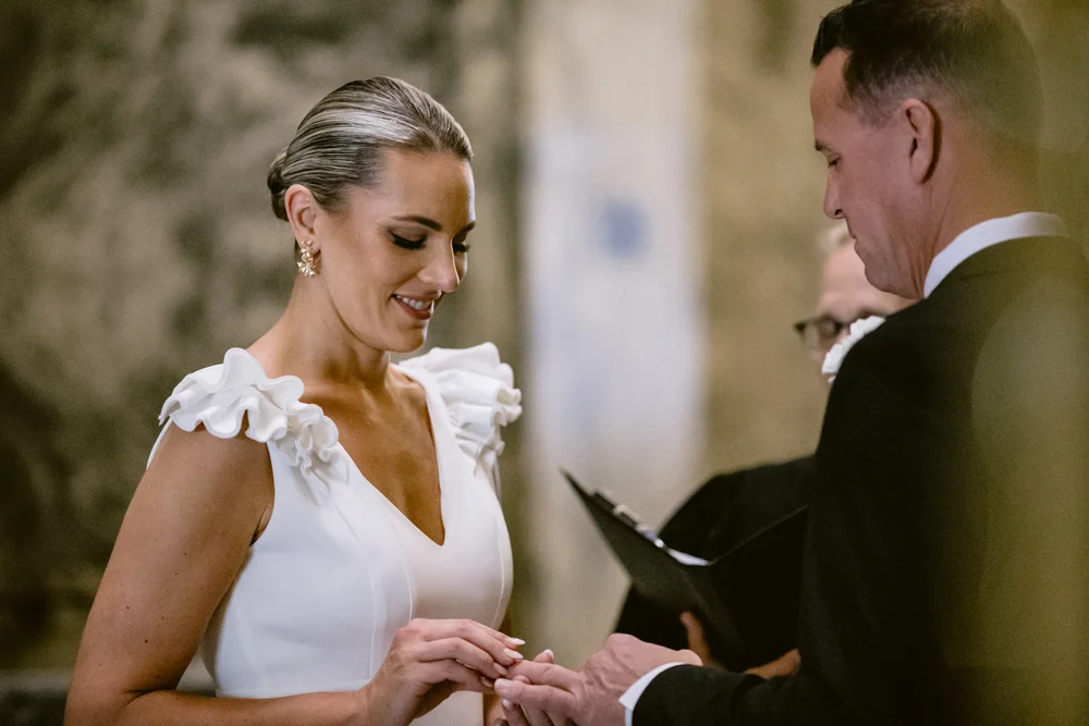 Giverny-Houston-Wedding-Photographer-KristenHeath-2-1910-Historic-Courthouse_0018.jpg