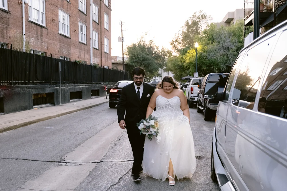 Giverny-Houston-Wedding-Photographer-LindyTaylor-Ronin2_0064.jpg