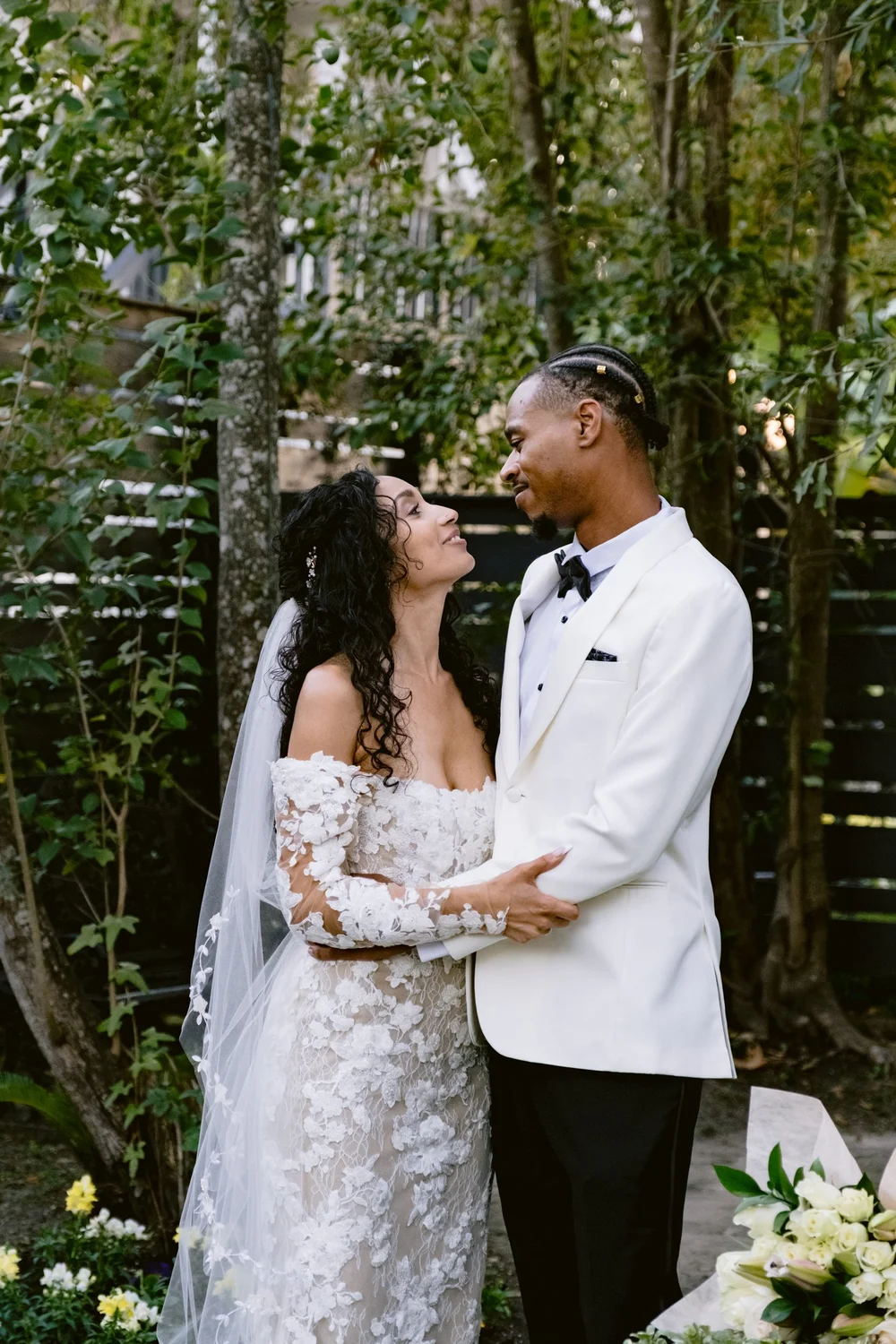 Giverny-Conroe-Wedding-Photographer-DanielleBrandon-The-Vale-Venue_0083.jpg