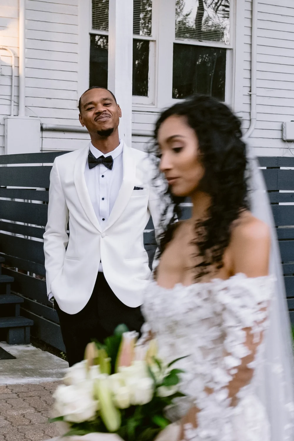 Giverny-Conroe-Wedding-Photographer-DanielleBrandon-The-Vale-Venue_0096.jpg