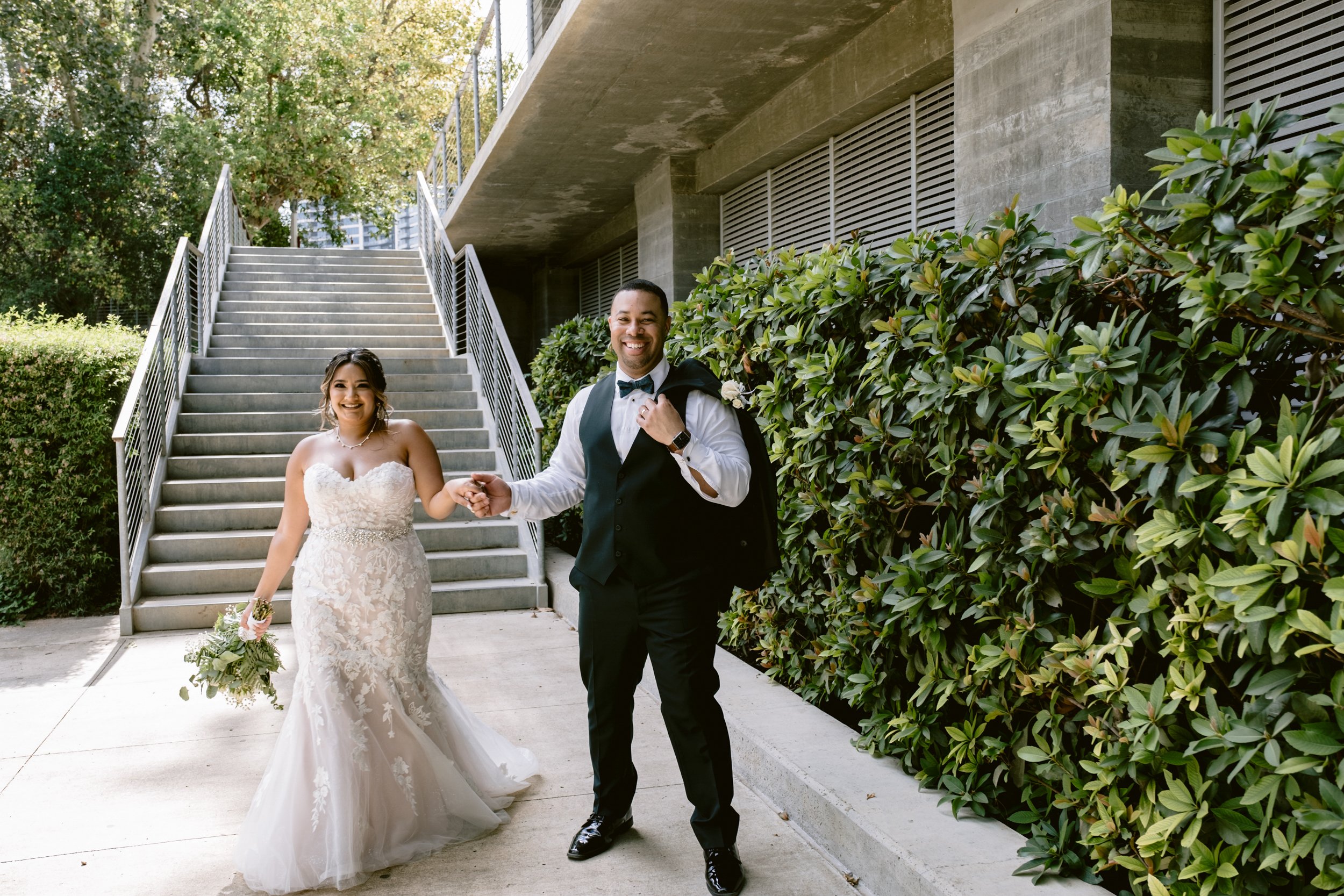 Giverny-Houston-Wedding-Photographer-1910-Courthouse-Buffalo-Bayou-RhondaManuel_0083.jpg