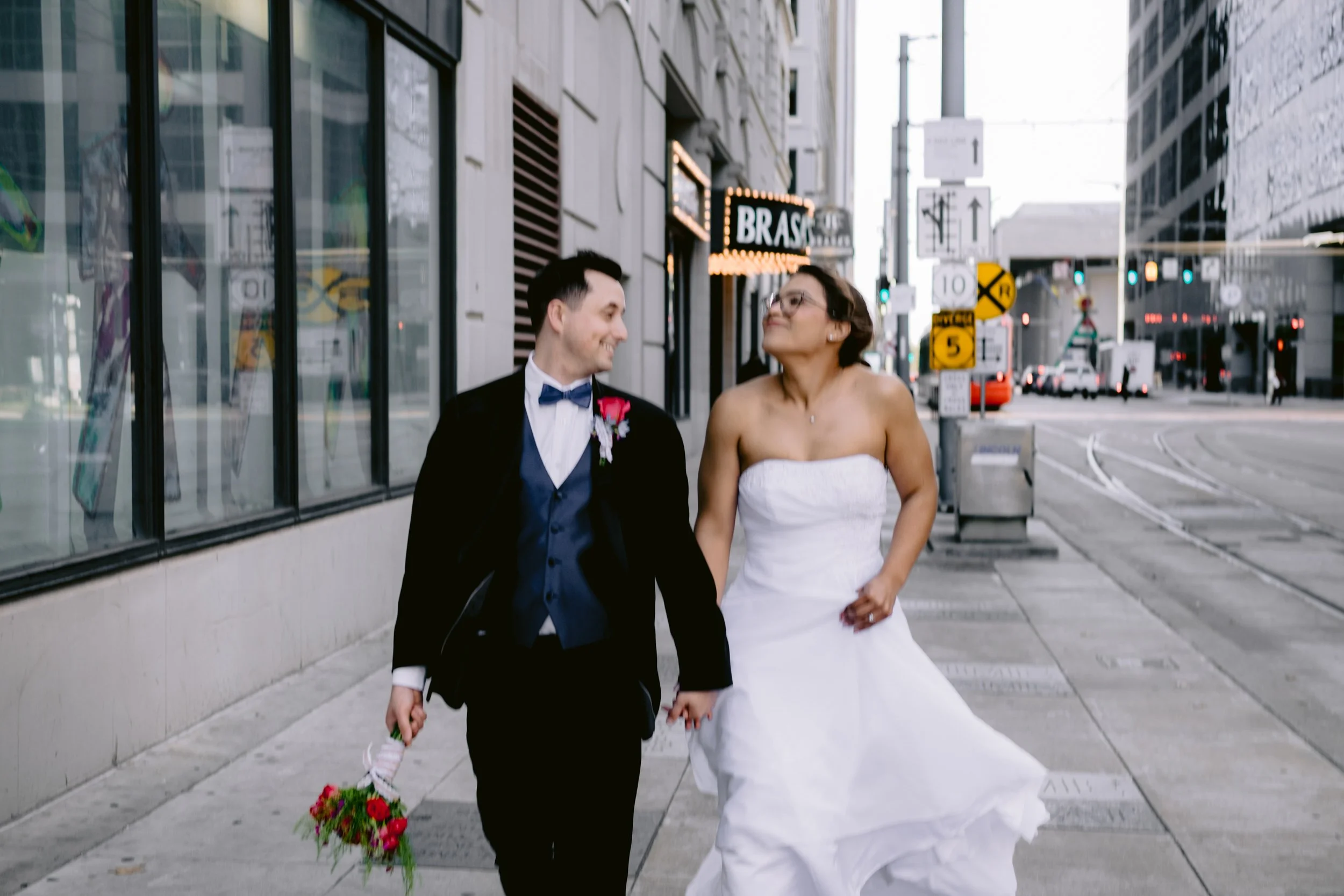 Giverny-Houston-Downtown-Wedding-Photographer-NoemiTrent_0044.jpg