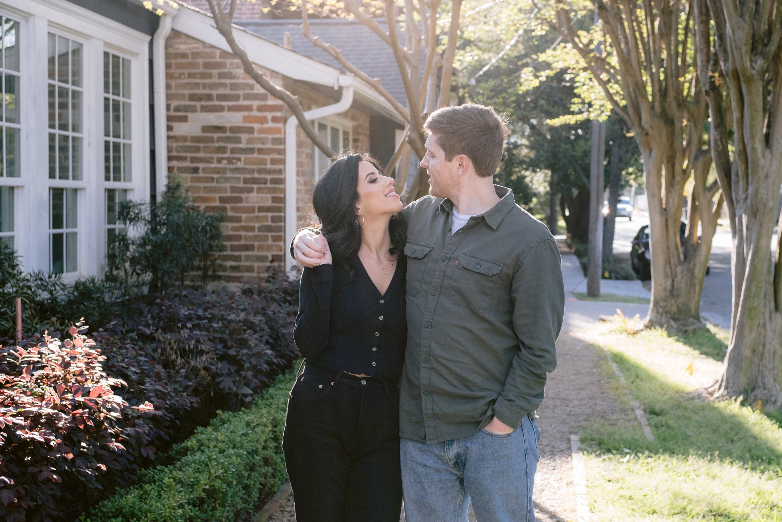 Giverny-Houston-Wedding-Photographer-Montrose-Engagement-MariaOtto_0008.jpg