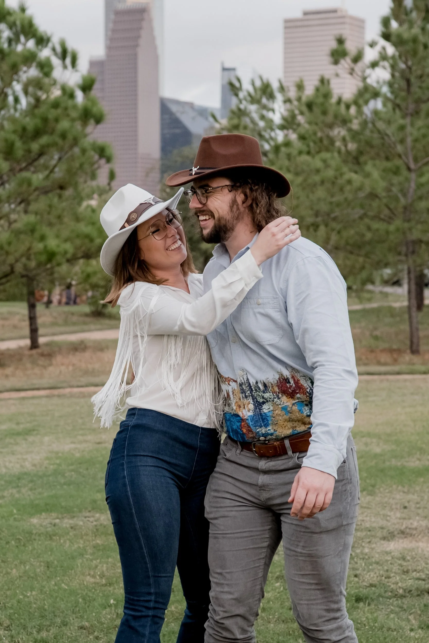 Giverny-Houston-Wedding-Photographer-Engagement-Cowboy-Buffalo-Bayou-DarbyBrendan_0067.jpg