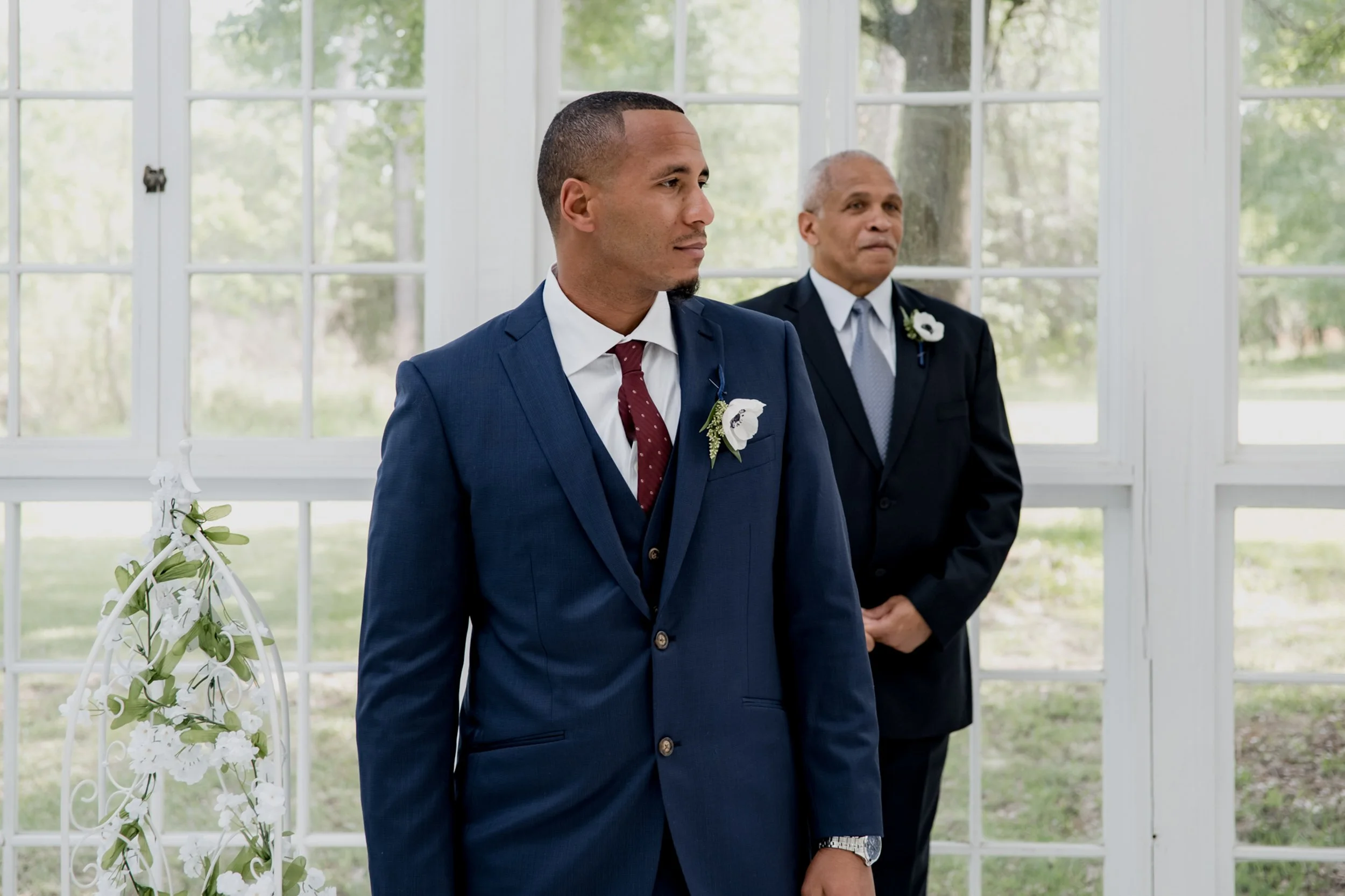 Giverny-Houston-Wedding-Photographer-A-The-Oak-Atelier-Conroe-MariciaParnell_0024.jpg
