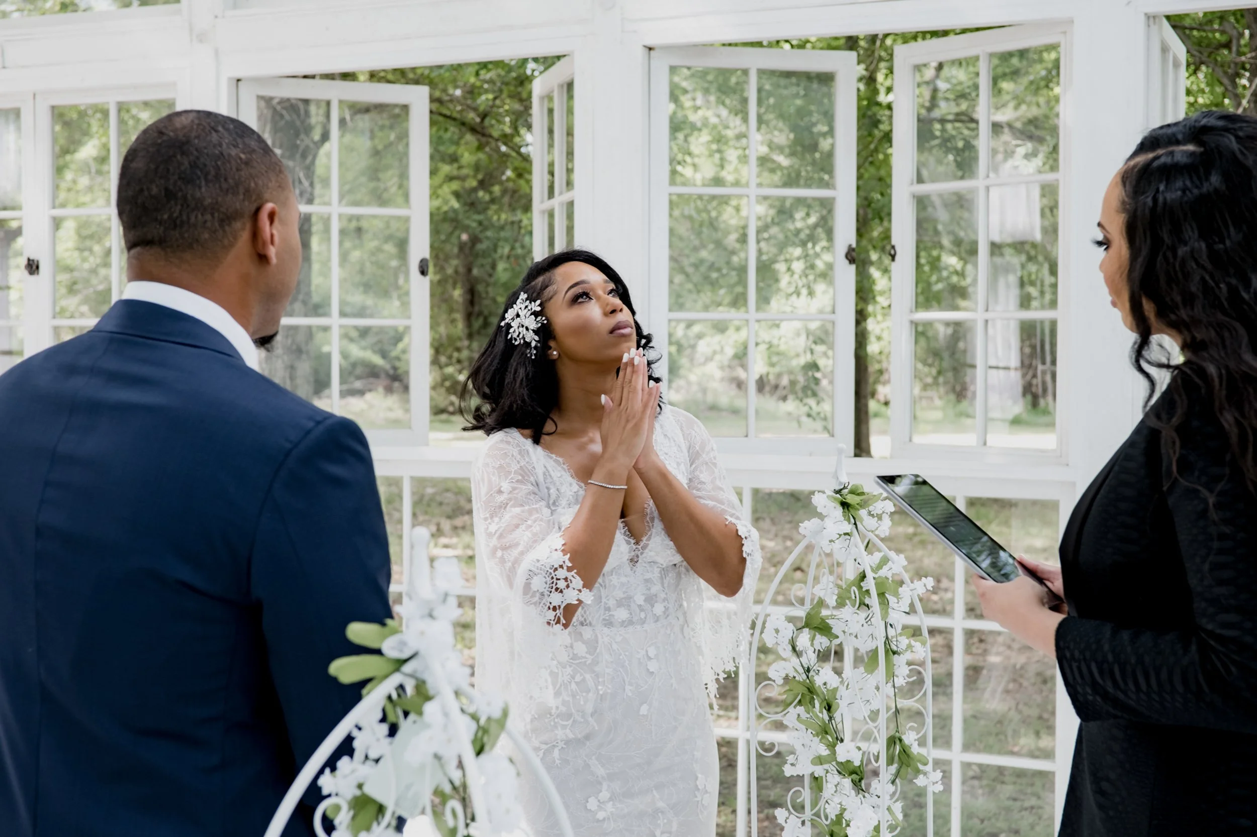 Giverny-Houston-Wedding-Photographer-A-The-Oak-Atelier-Conroe-MariciaParnell_0041.jpg