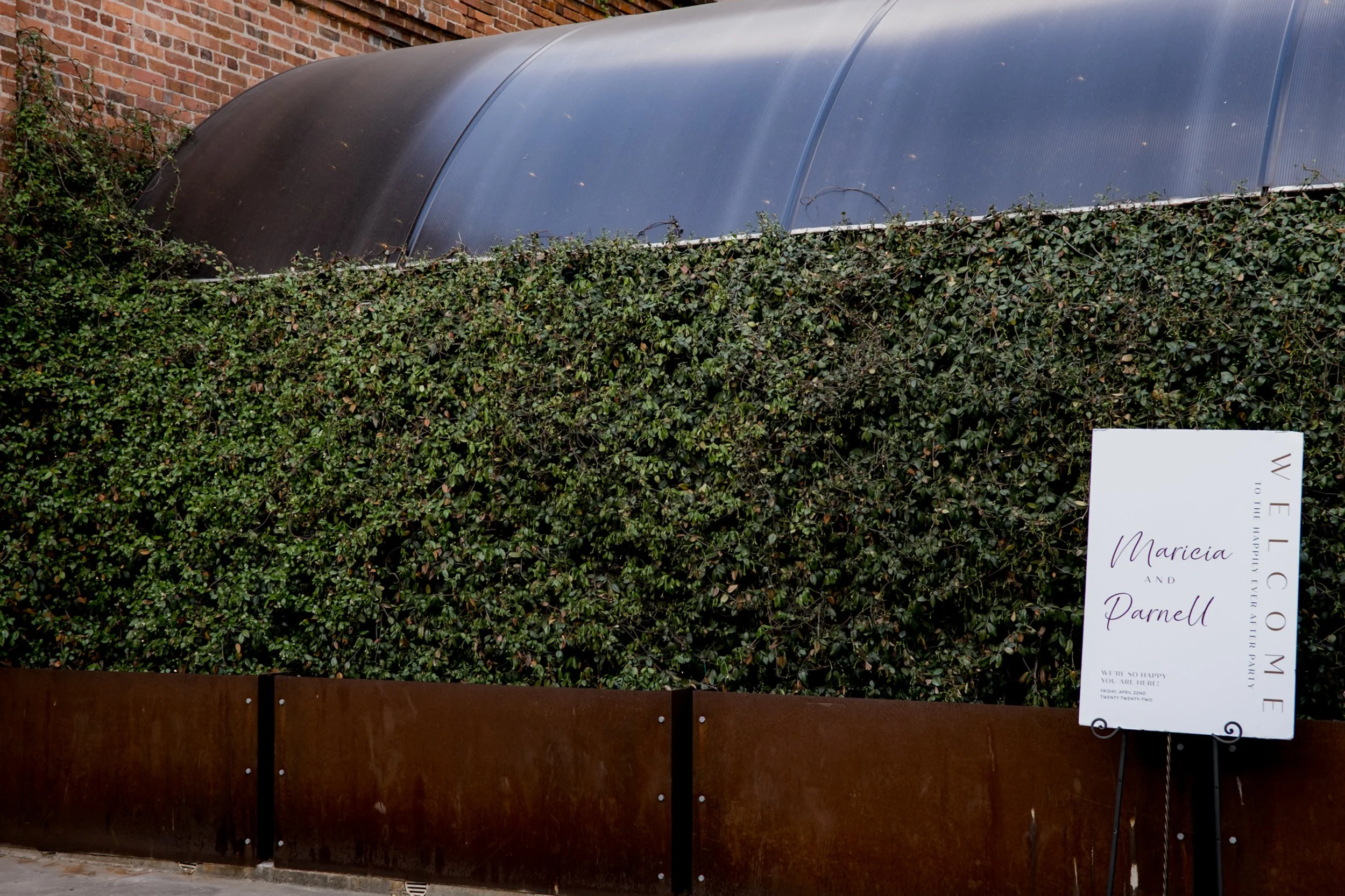Giverny-Houston-Wedding-Photographer-B-Ronin-2-Arthouse-Downtown-MariciaParnell_0001.jpg