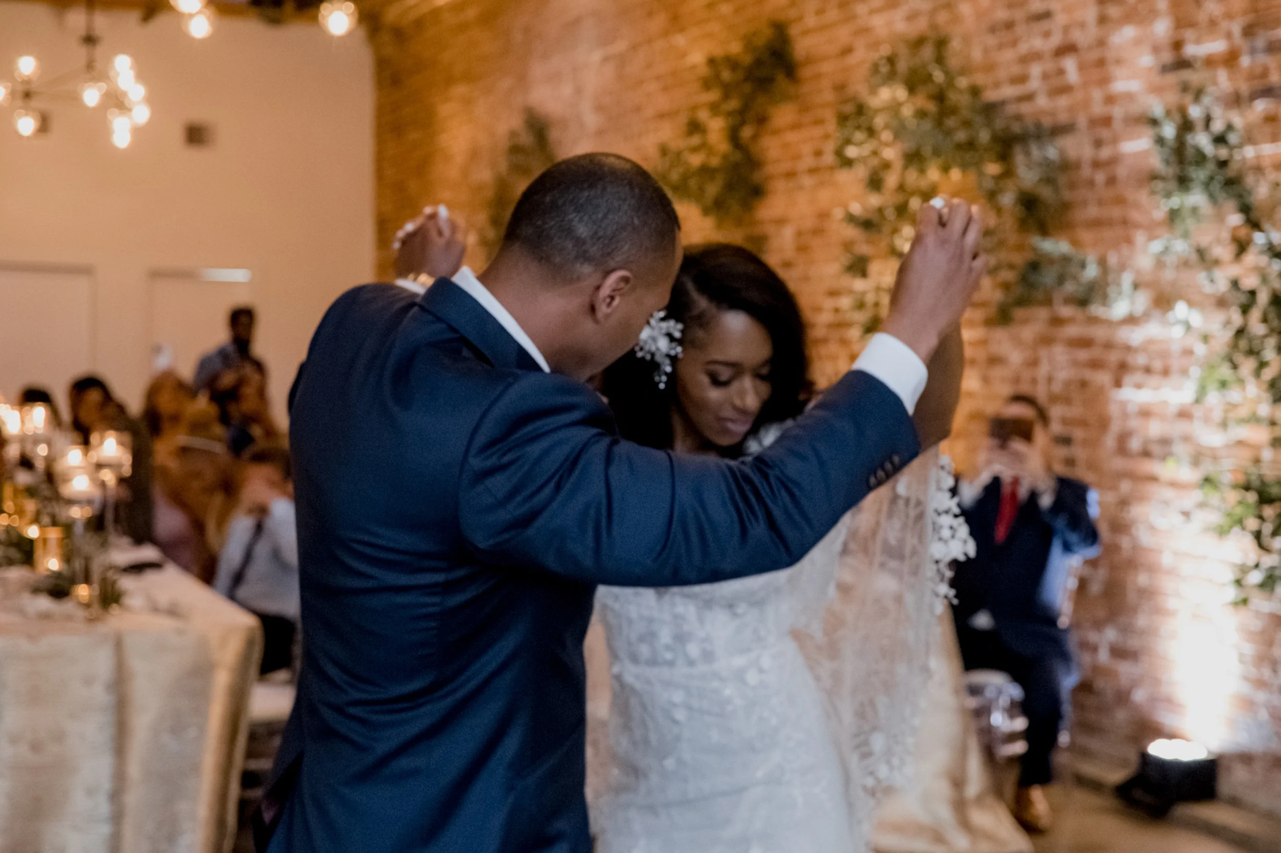 Giverny-Houston-Wedding-Photographer-B-Ronin-2-Arthouse-Downtown-MariciaParnell_0014.jpg