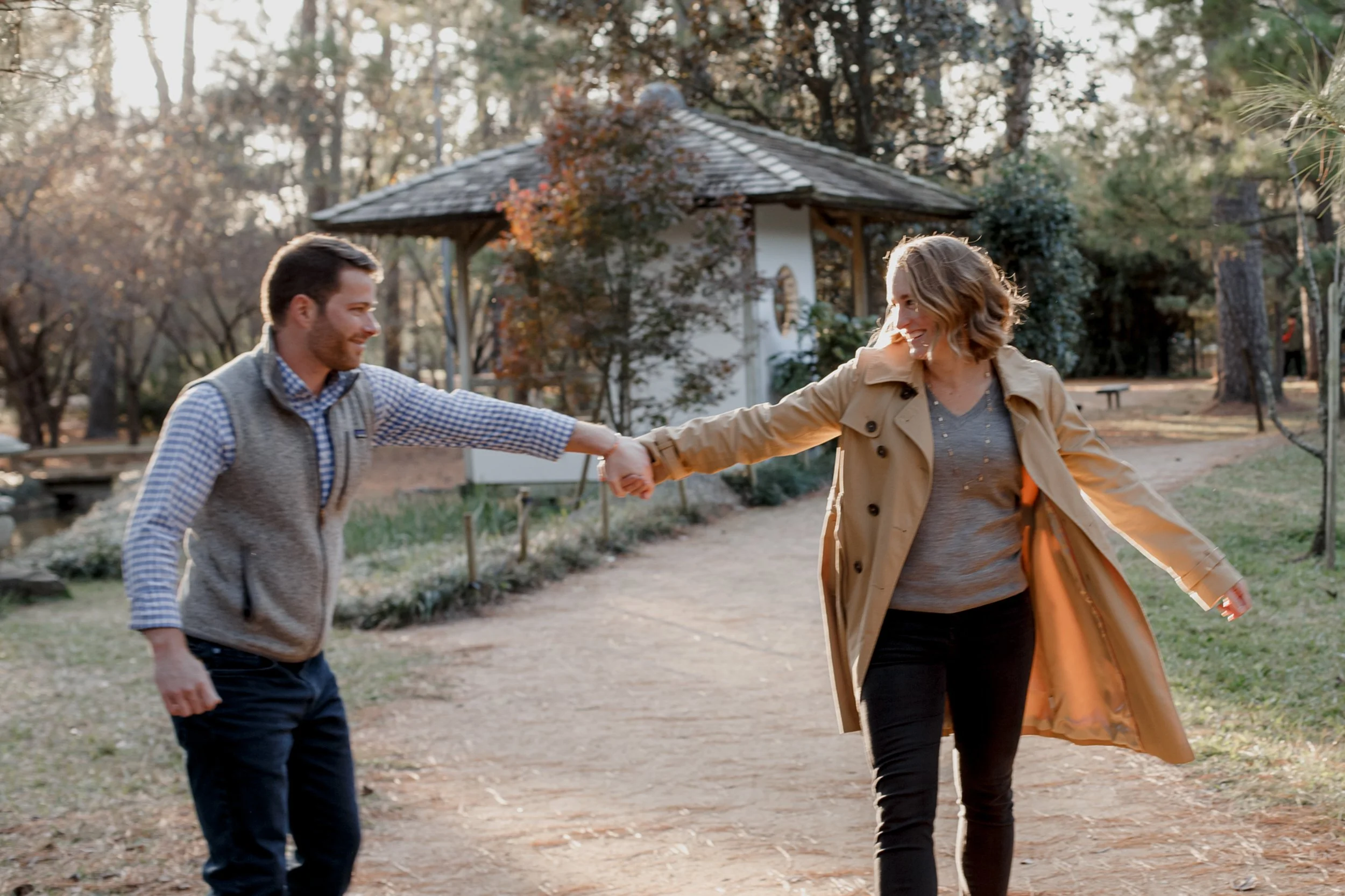 Giverny-Houston-Wedding-Photographer-Engagement-Hermann-Park-CarolineCasey_0016.jpg