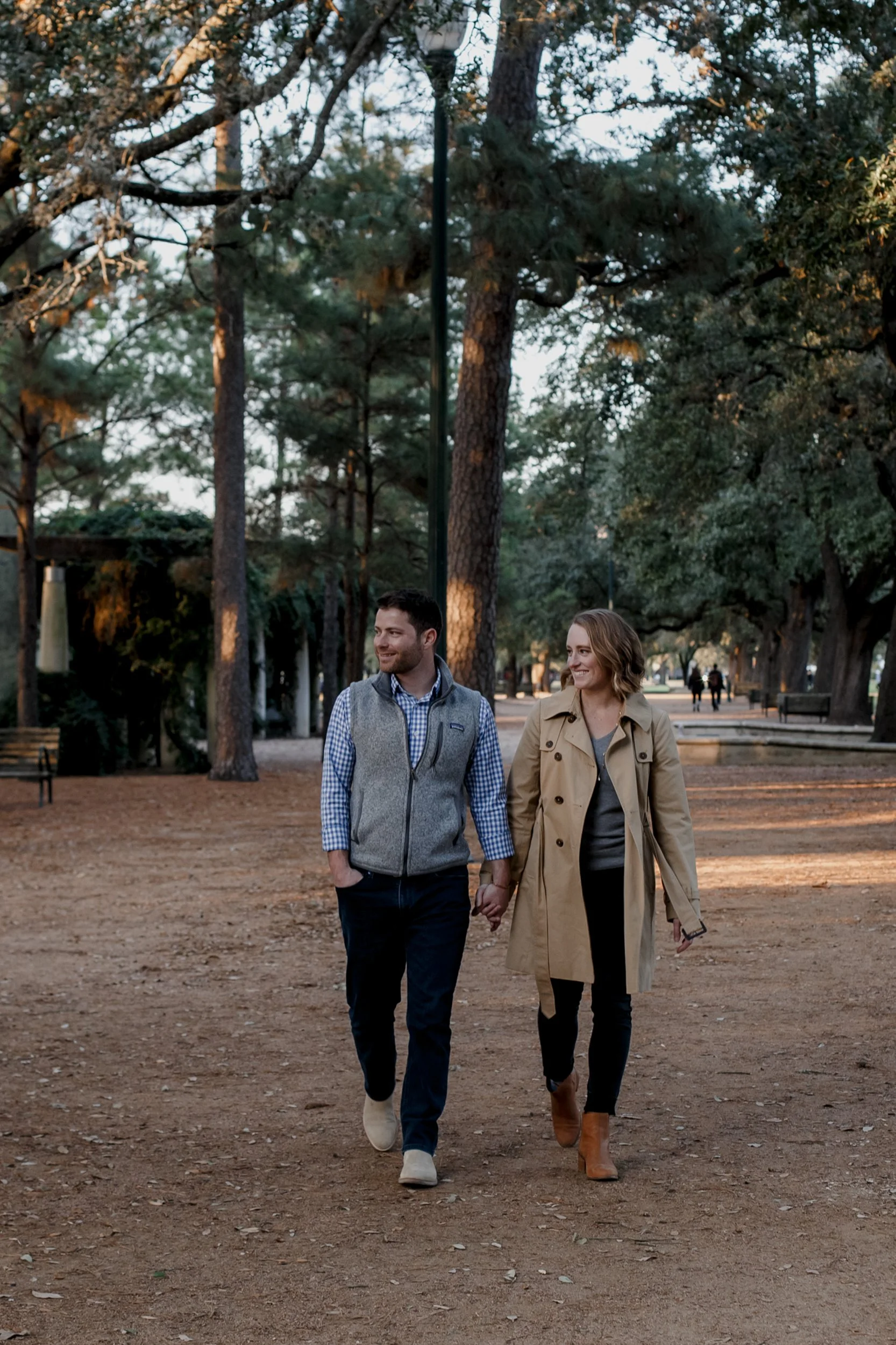 Giverny-Houston-Wedding-Photographer-Engagement-Hermann-Park-CarolineCasey_0040.jpg
