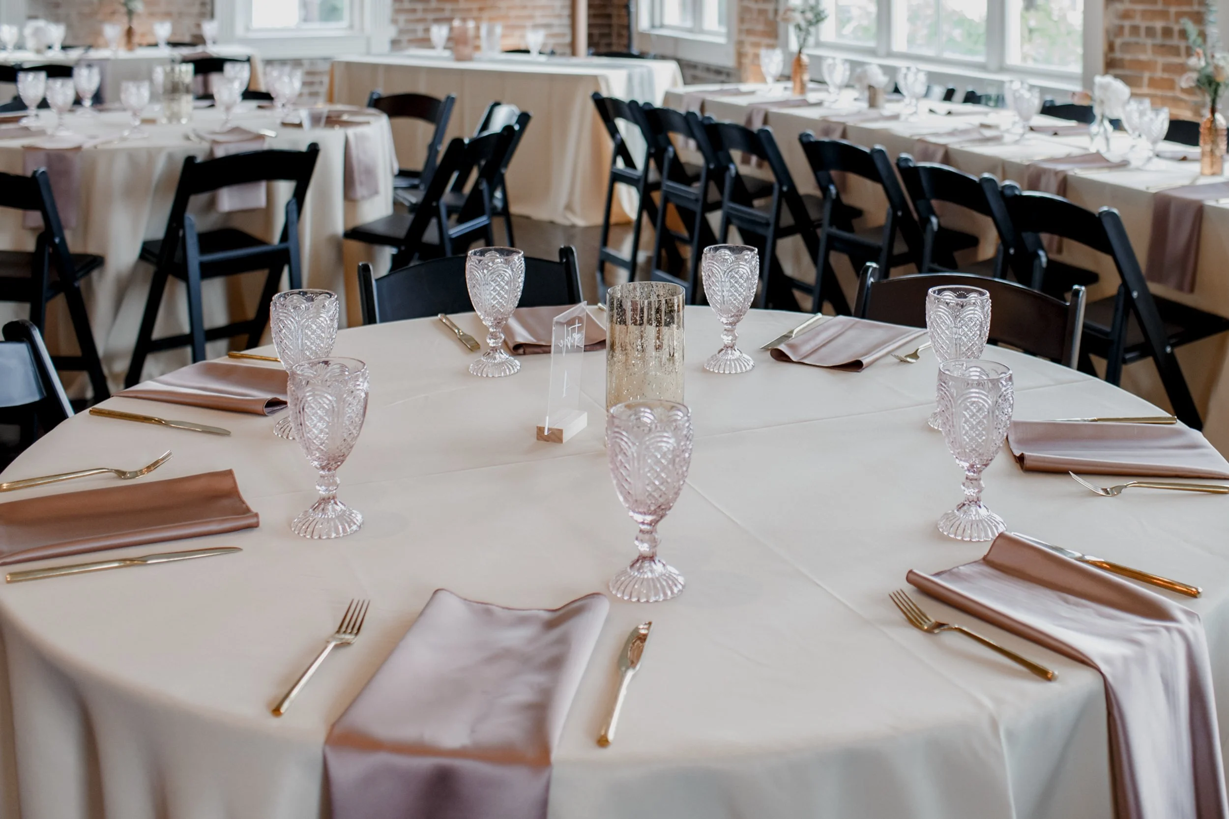 Giverny-Houston-Wedding-Photographer-Station-3-BrennaChris_0052.jpg
