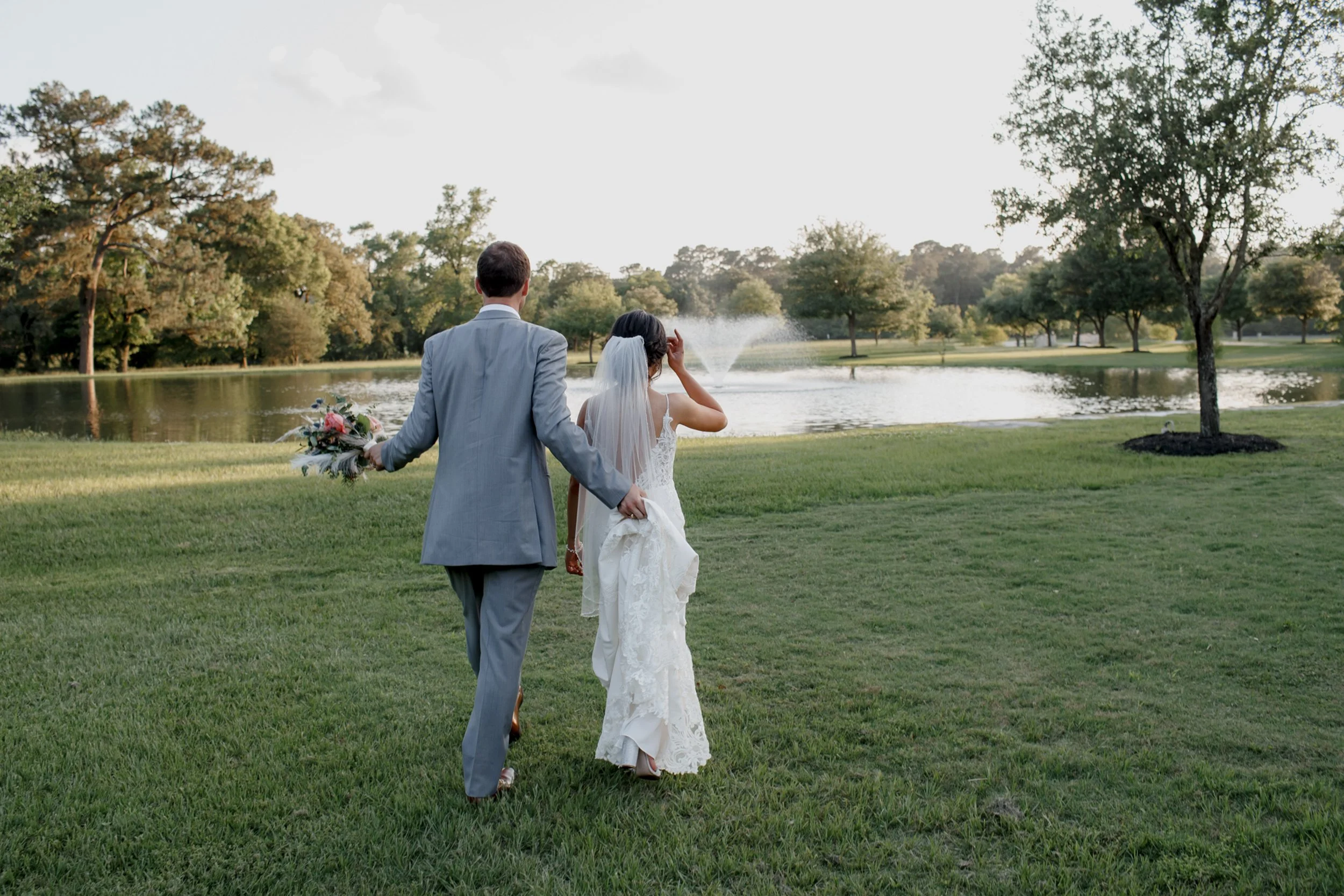 Giverny-Houston-Wedding-Photographer-The-Balmorhea-Events-Venue-Magnolia-MichelleBrandon_0058.jpg