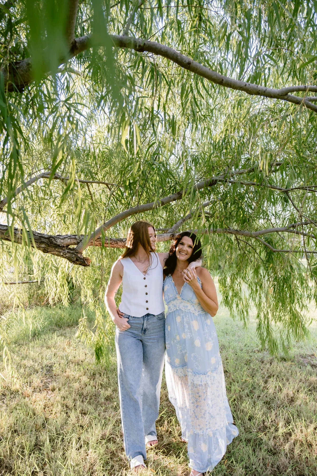 GivernyEngagementLesleyAbigail_0020.jpg